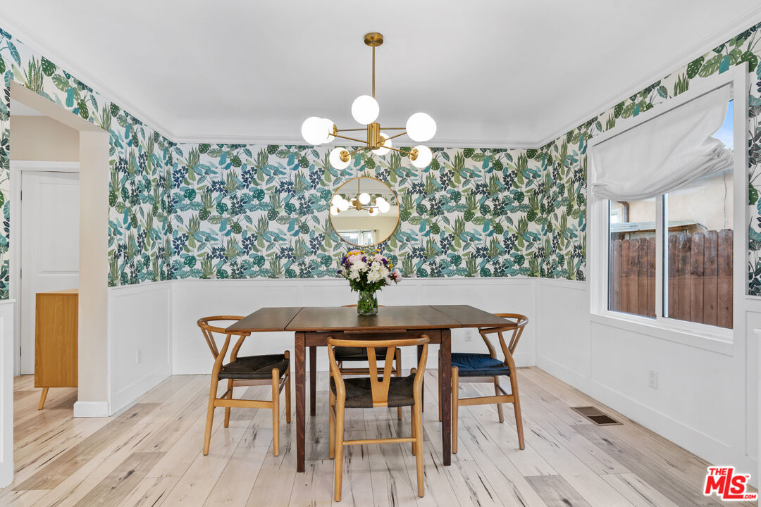 Inglewood, California, 90305, United States, 4 Bedrooms Bedrooms, ,3 BathroomsBathrooms,Residential,For Sale,2003148