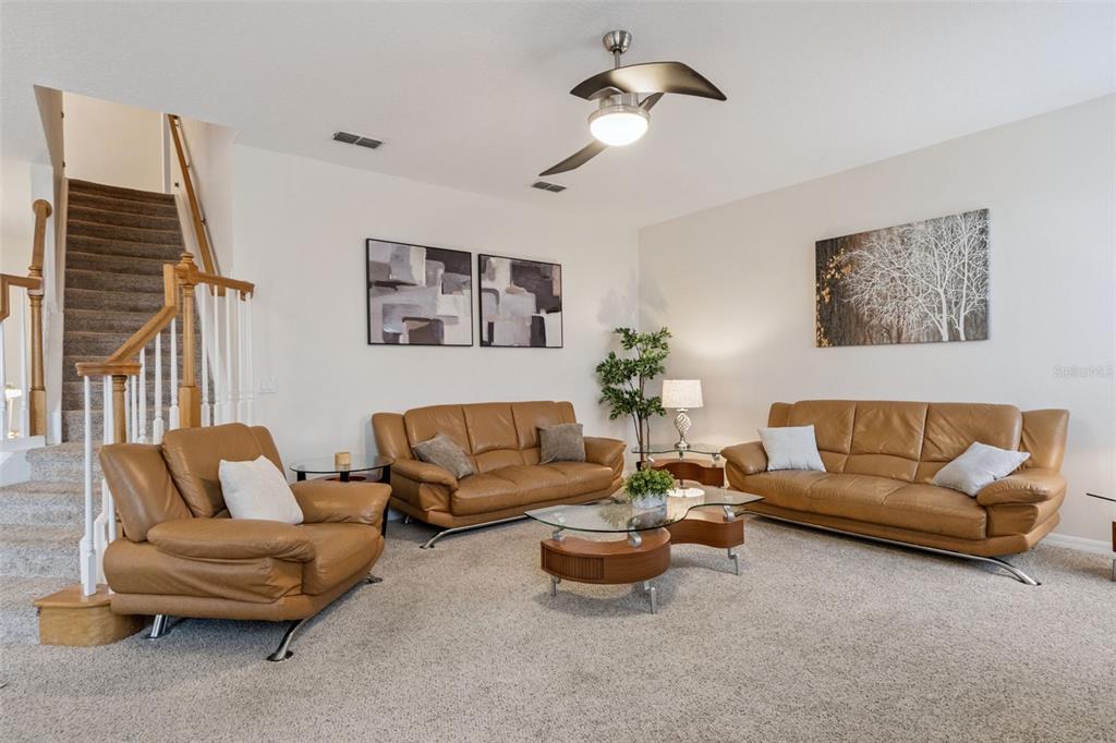 Davenport, Florida, 33897, United States, 5 Bedrooms Bedrooms, ,3 BathroomsBathrooms,Residential,For Sale,1966625