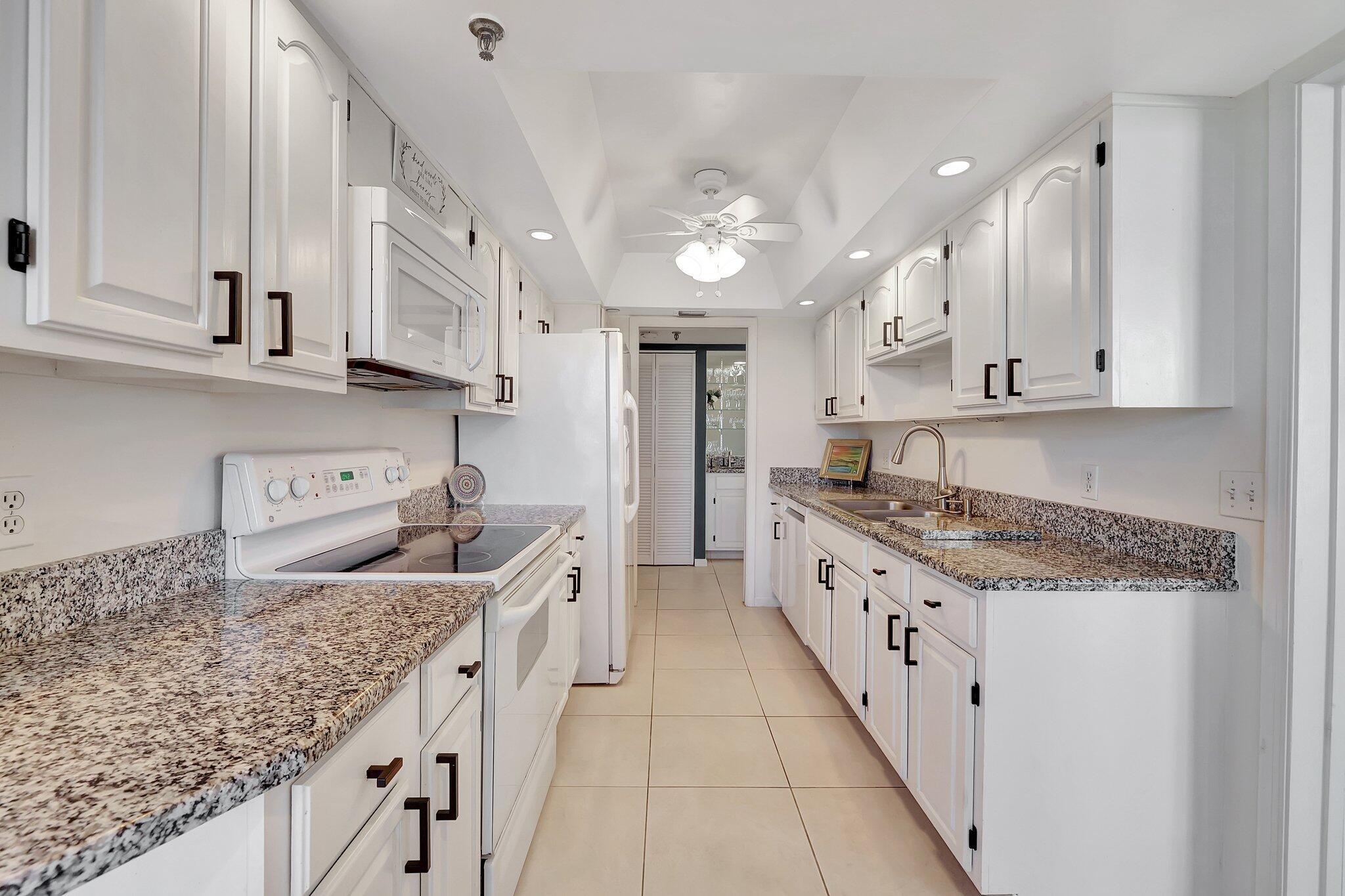 Fort Pierce, Florida, 34949, United States, 2 Bedrooms Bedrooms, ,2 BathroomsBathrooms,Residential,For Sale,1695764