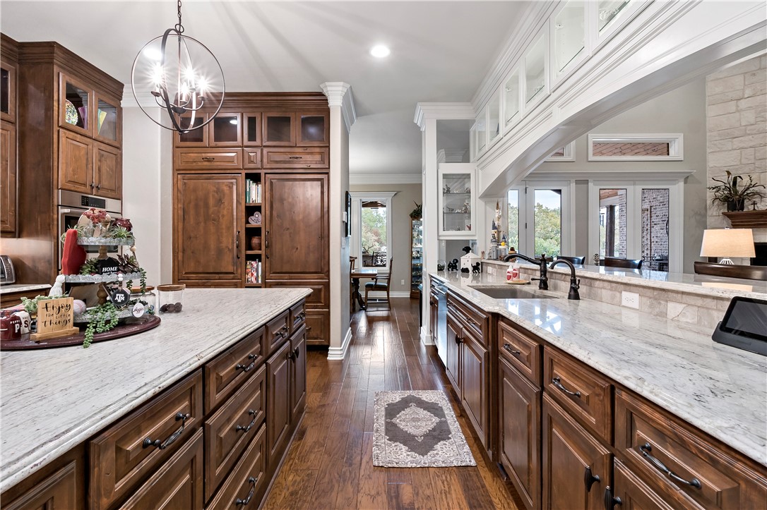 College Station, Texas, 77845, United States, 6 Bedrooms Bedrooms, ,7 BathroomsBathrooms,Residential,For Sale,1794903
