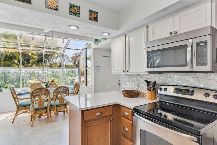 Plantation Key, Florida, 33036, United States, 2 Bedrooms Bedrooms, ,3 BathroomsBathrooms,Residential,For Sale,2005530