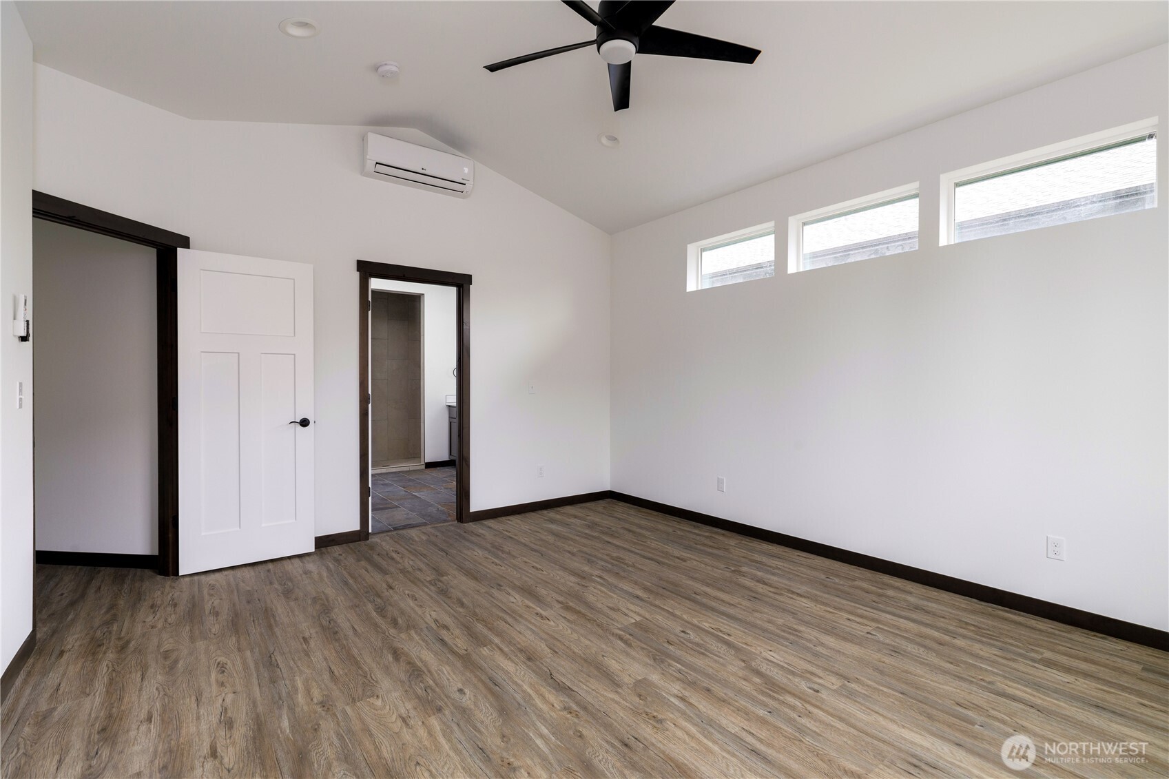 Oak Harbor, Washington, 98277, United States, 3 Bedrooms Bedrooms, ,1 BathroomBathrooms,Residential,For Sale,1759777