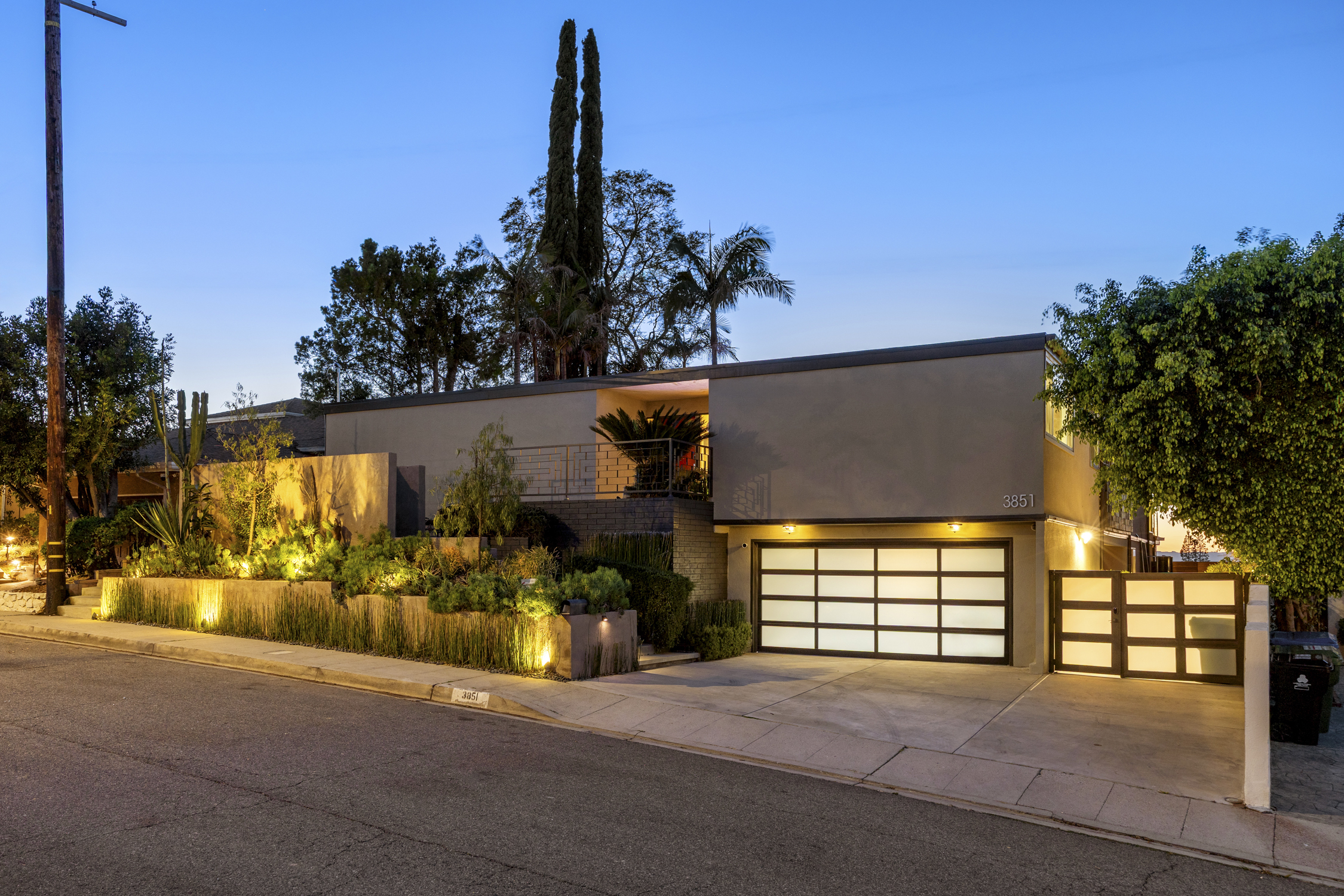  3851 Beverly Ridge Dr - 物件實景