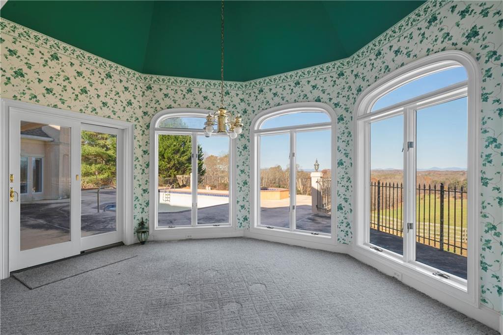 Gainesville, Georgia, 30506, United States, 5 Bedrooms Bedrooms, ,5 BathroomsBathrooms,Residential,For Sale,1996488