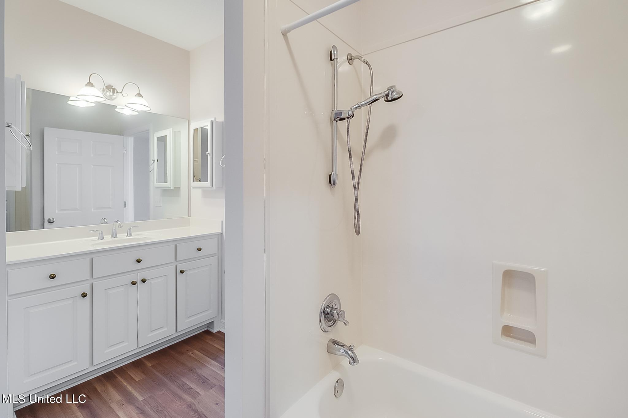 Saucier, Mississippi, 39574, United States, 4 Bedrooms Bedrooms, ,3 BathroomsBathrooms,Residential,For Sale,2001656