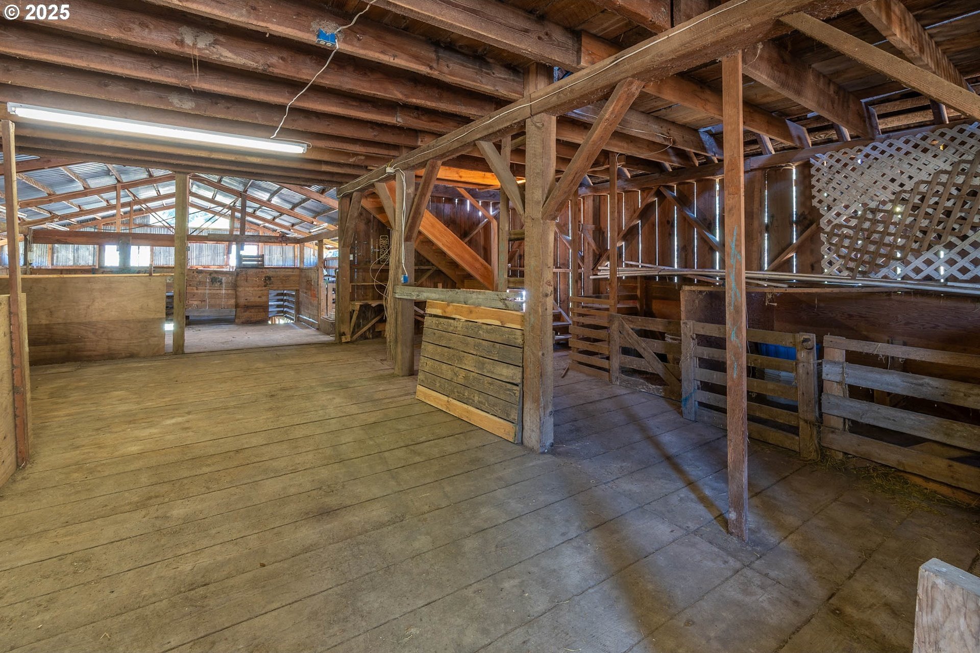 Myrtle Point, Oregon, 97458, United States, 3 Bedrooms Bedrooms, ,3 BathroomsBathrooms,Residential,For Sale,1975614