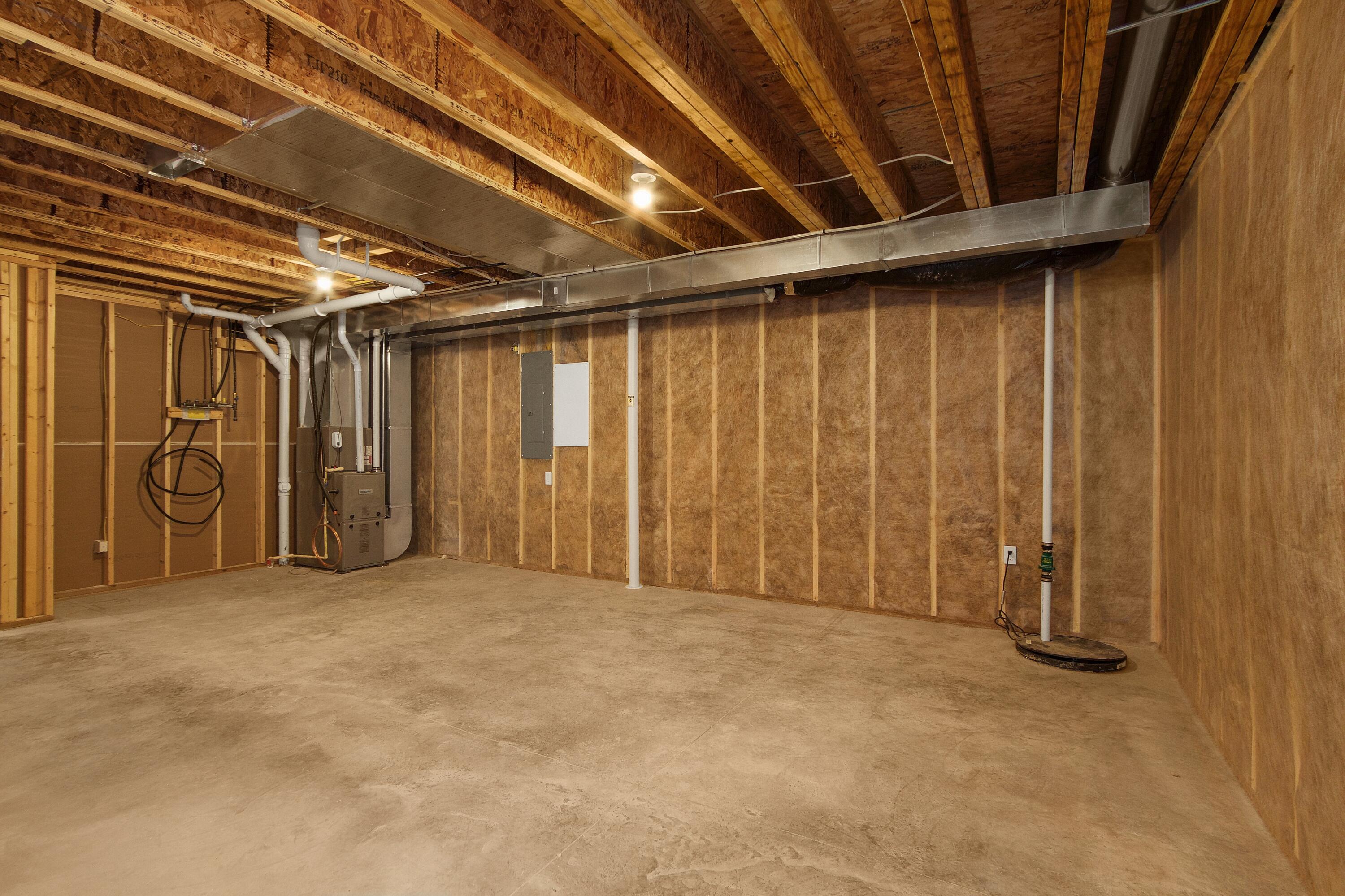 W4946 Battlestone Station Rd, La Crosse, Wisconsin, 54601, United States, 3 Bedrooms Bedrooms, ,3 BathroomsBathrooms,Residential,For Sale,W4946 Battlestone Station Rd,1669294