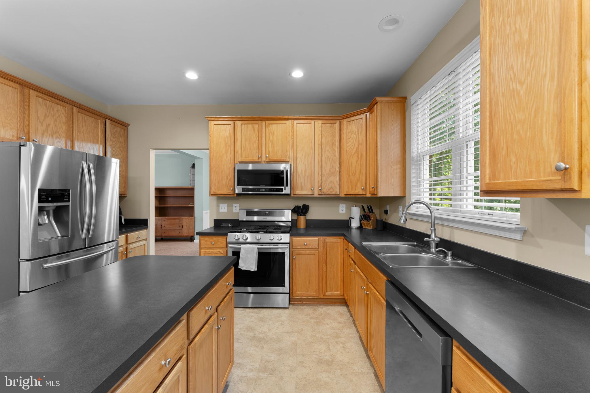 Culpeper, Virginia, 22701, United States, 4 Bedrooms Bedrooms, ,3 BathroomsBathrooms,Residential,For Sale,1864481