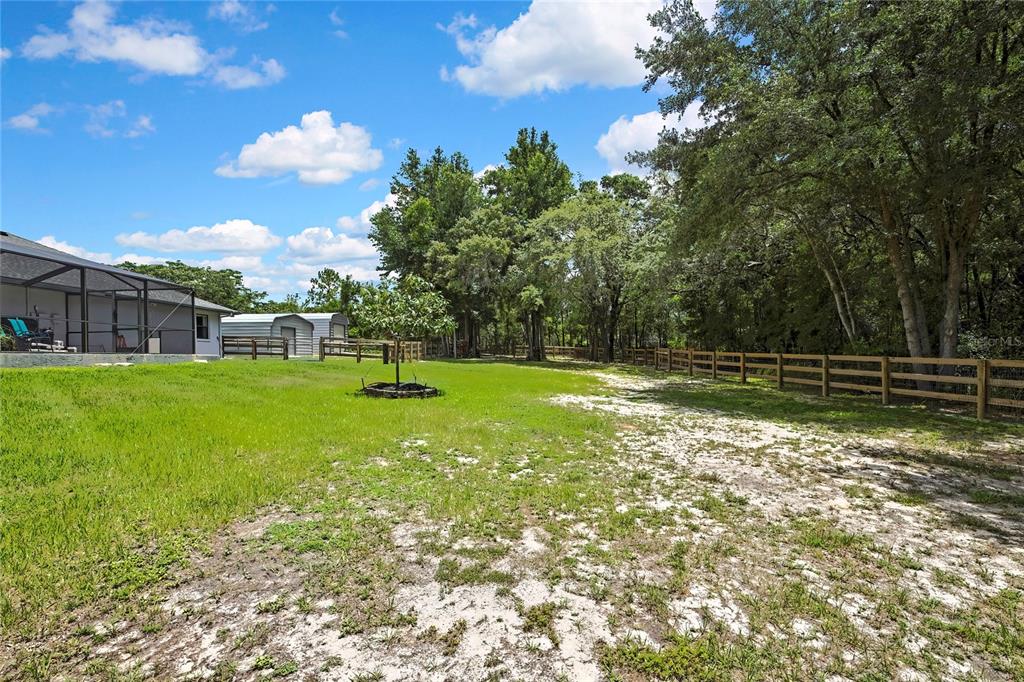 Dunnellon, Florida, 34434, United States, 3 Bedrooms Bedrooms, ,2 BathroomsBathrooms,Residential,For Sale,1921059