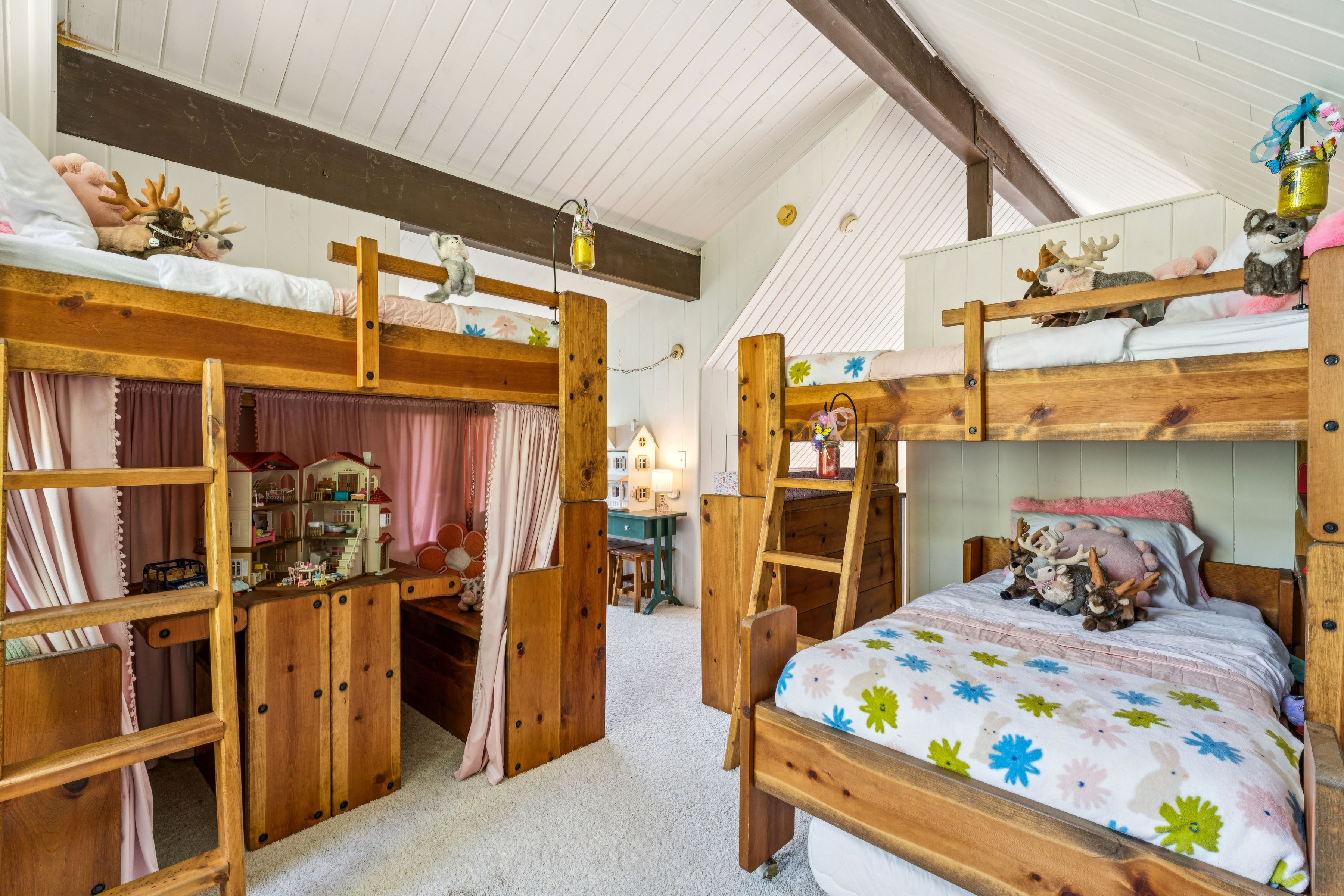  686 Grass Valley Road, Lake Arrowhead, CA 92352 - 物件實景