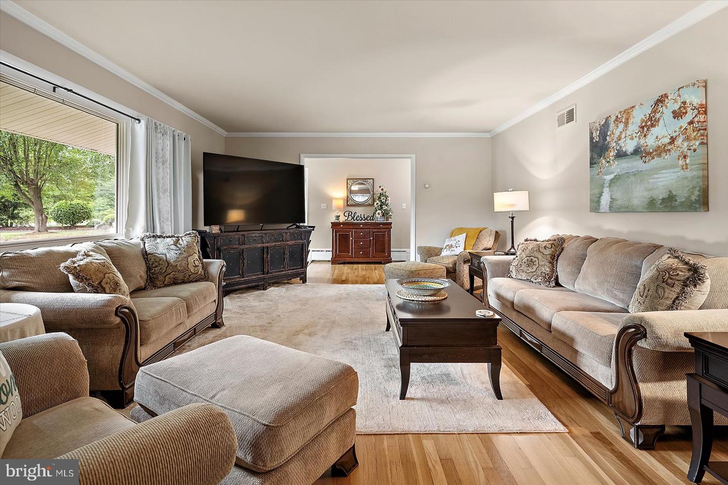 Salisbury, Maryland, 21801, United States, 3 Bedrooms Bedrooms, ,3 BathroomsBathrooms,Residential,For Sale,1898582