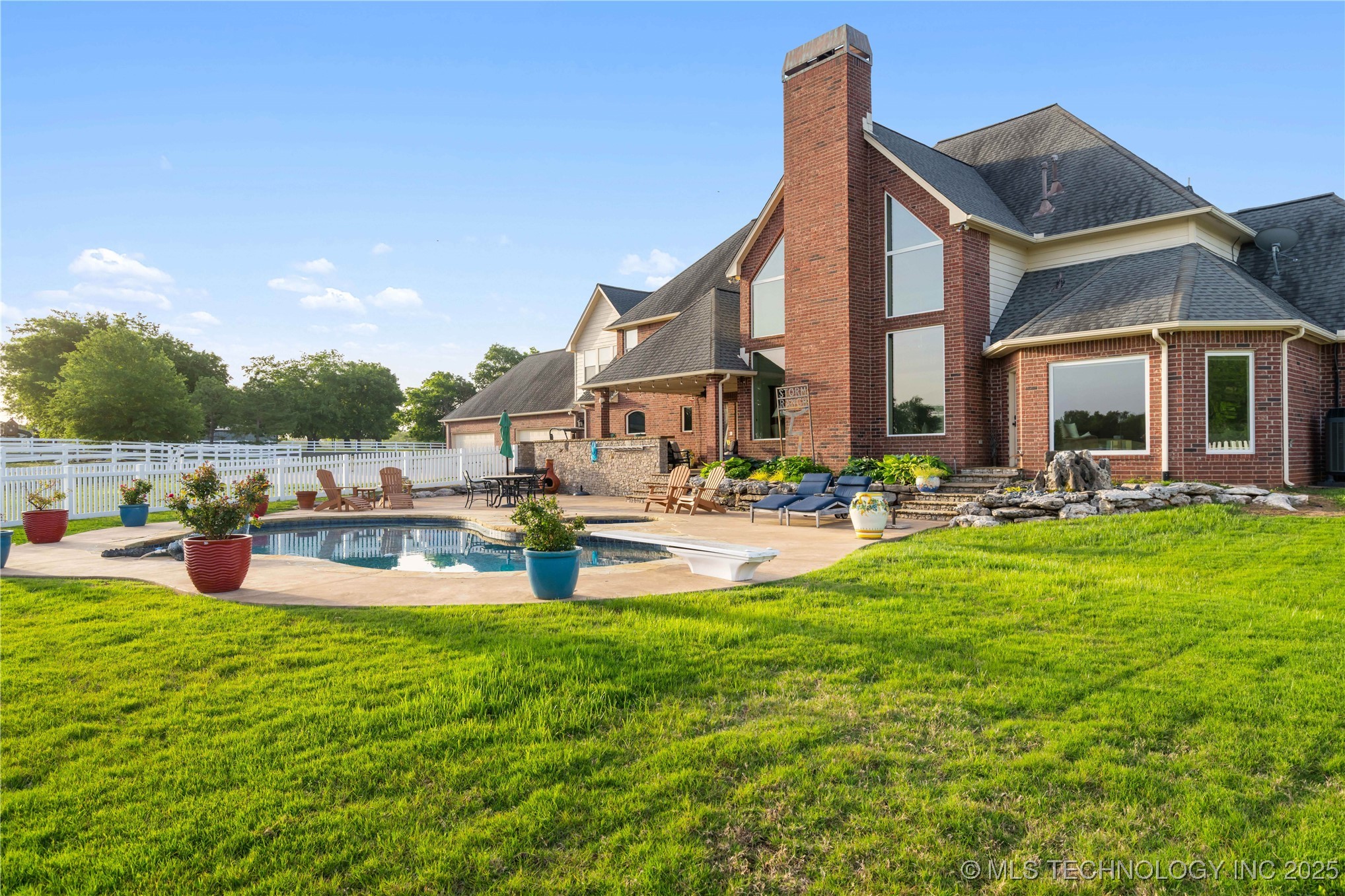 Bixby, Oklahoma, 74008, United States, 4 Bedrooms Bedrooms, ,5 BathroomsBathrooms,Residential,For Sale,1837310