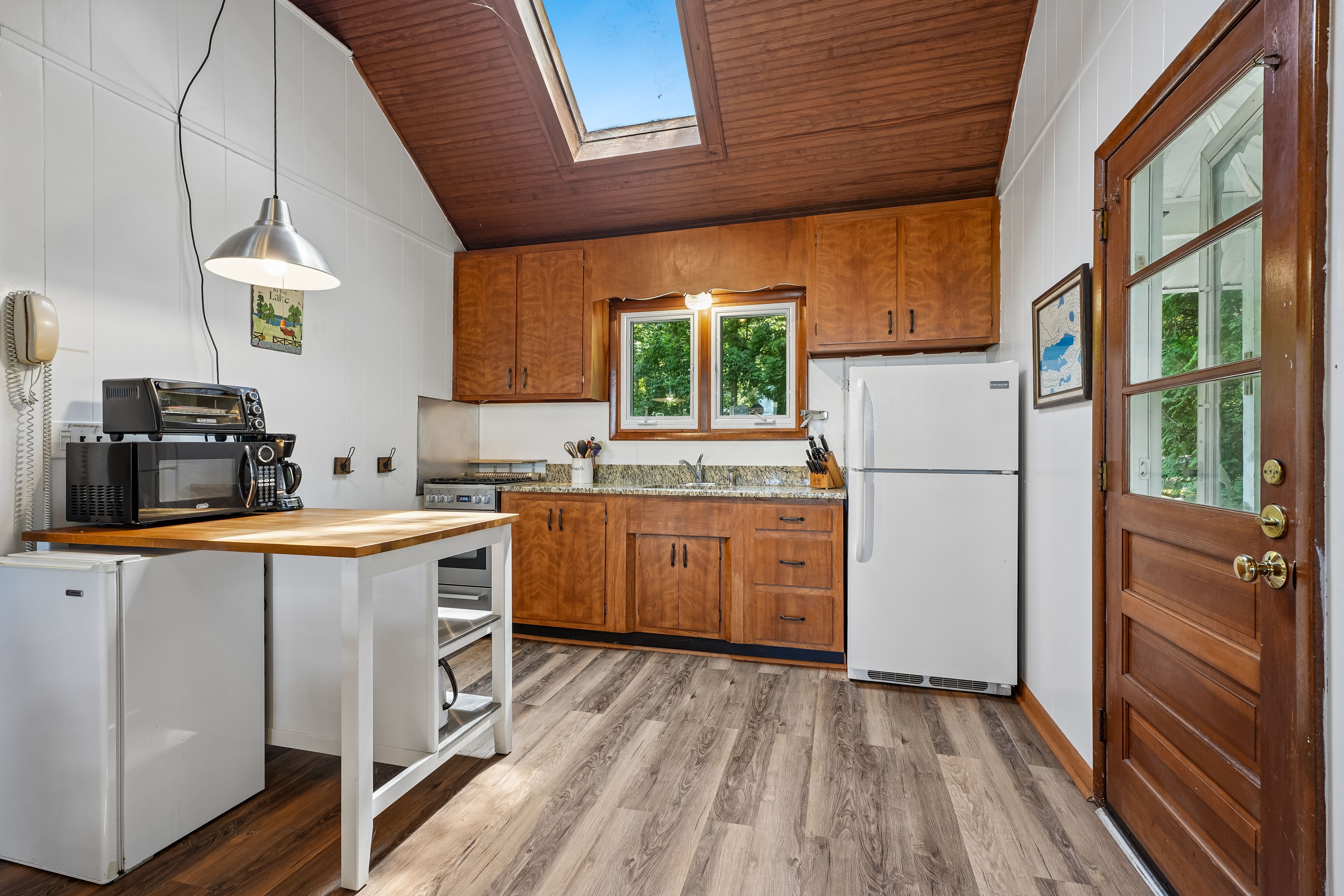  1009 Lakeside Drive East, Vernon Township, NJ 07422 - 物件實景
