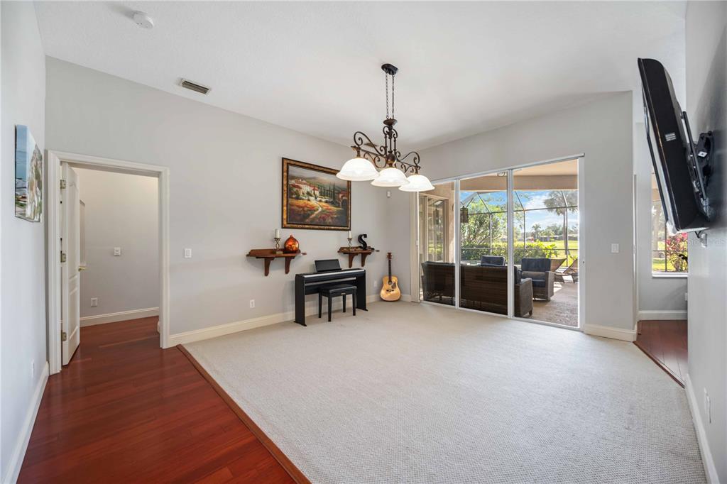 Bradenton, Florida, 34212, United States, 4 Bedrooms Bedrooms, ,3 BathroomsBathrooms,Residential,For Sale,1942233