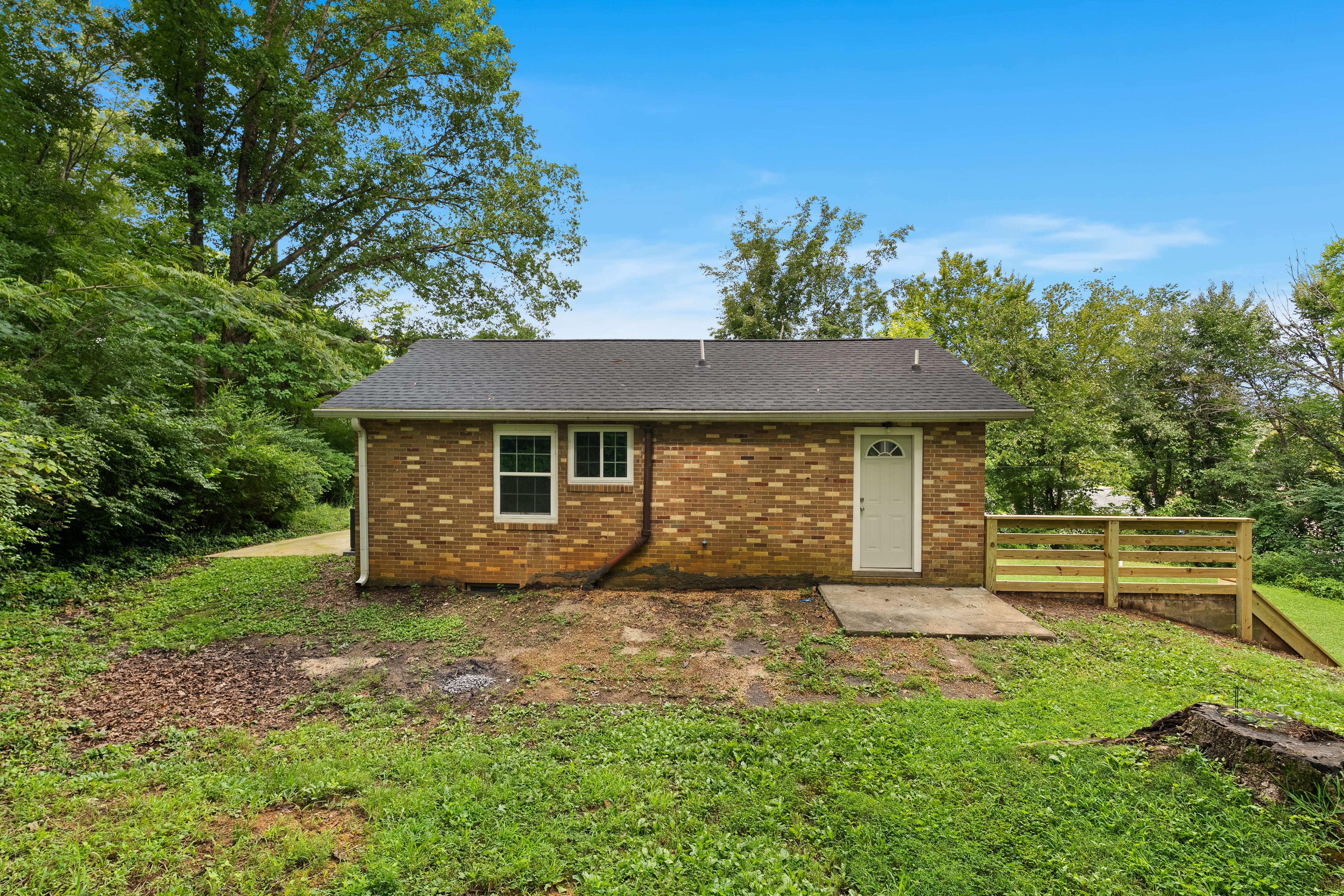  616 & 618 Kinzel Ave, Maryville, TN, 37804 - 物件實景