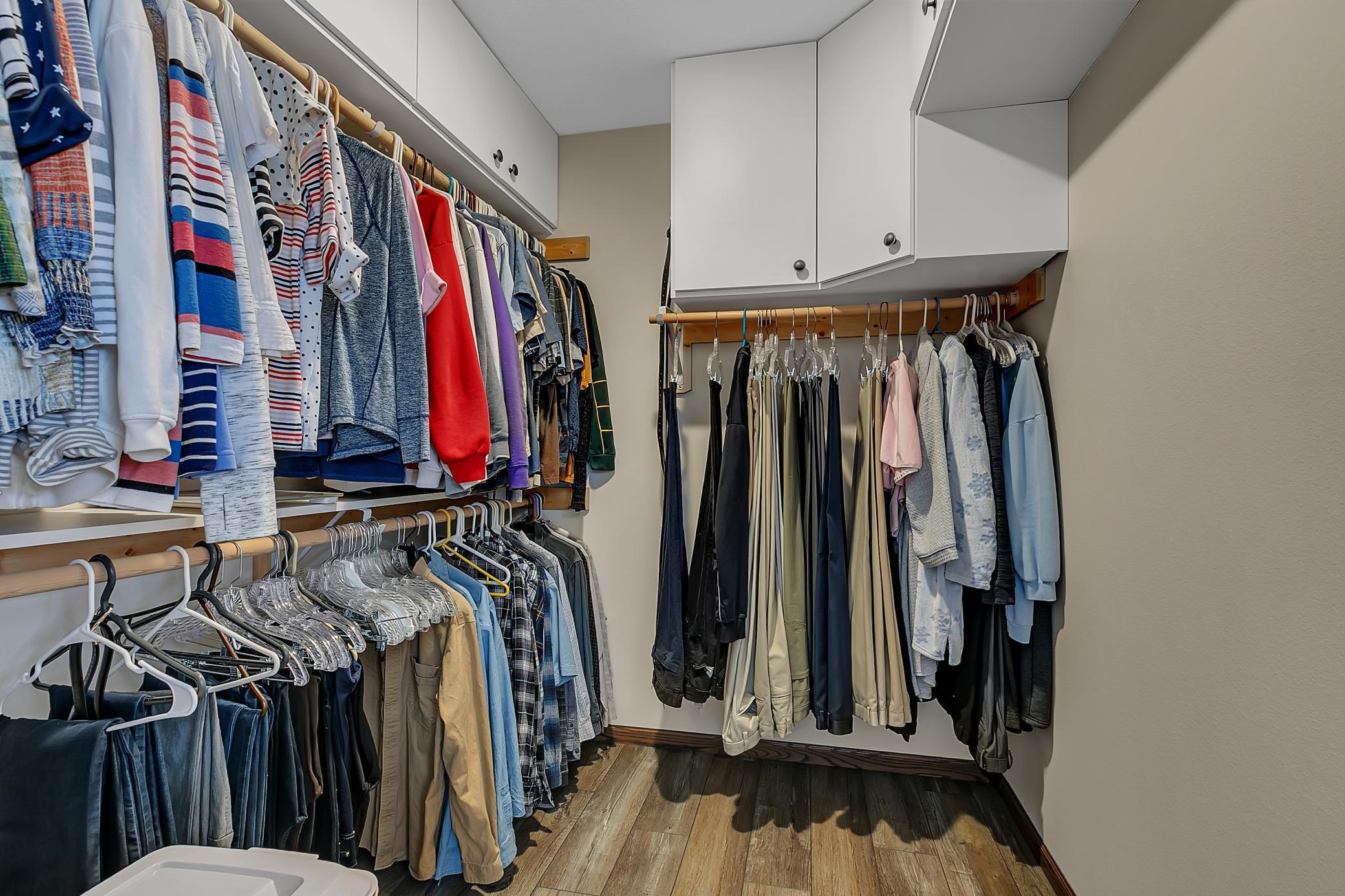 Saint Joseph, Minnesota, 56374, United States, 3 Bedrooms Bedrooms, ,2 BathroomsBathrooms,Residential,For Sale,1988630