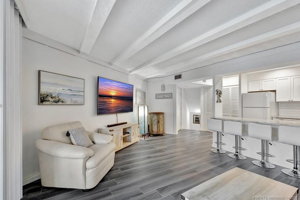 Stuart, Florida, 34996, United States, 2 Bedrooms Bedrooms, ,2 BathroomsBathrooms,Residential,For Sale,1778474