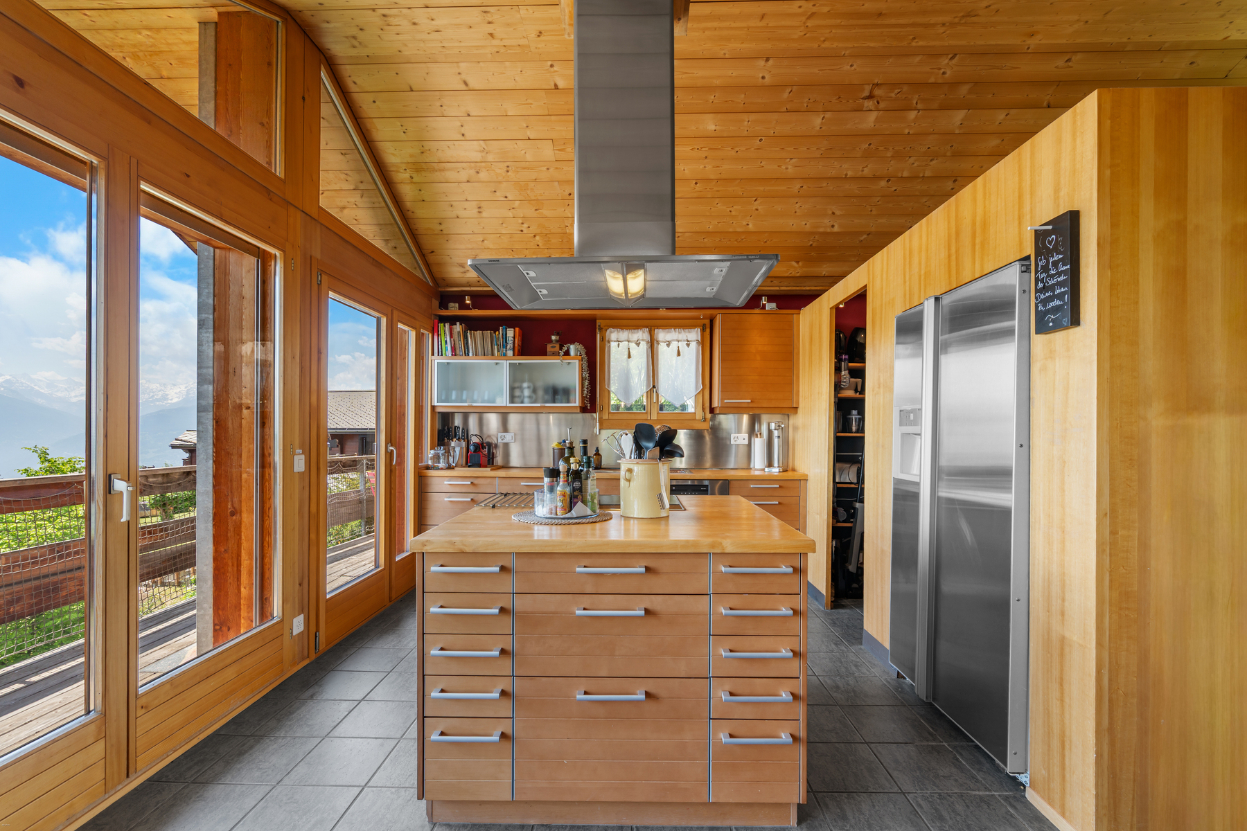  For sale, Chalet, 1972 Anzère, Réf Atlas - 物件實景