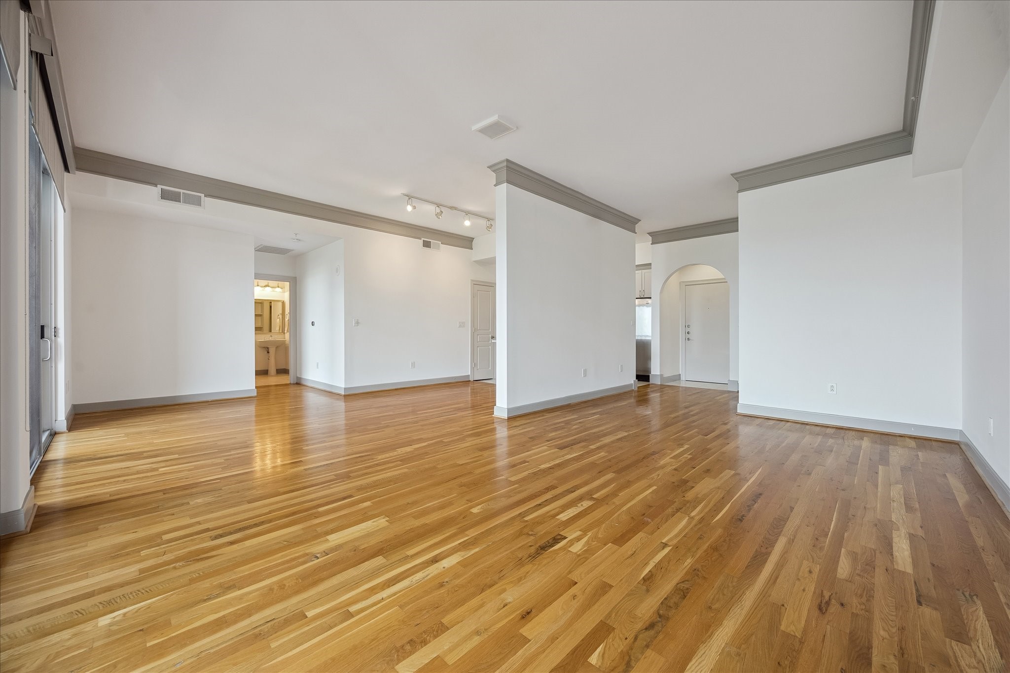  3333 Allen Parkway #2107 - 物件實景