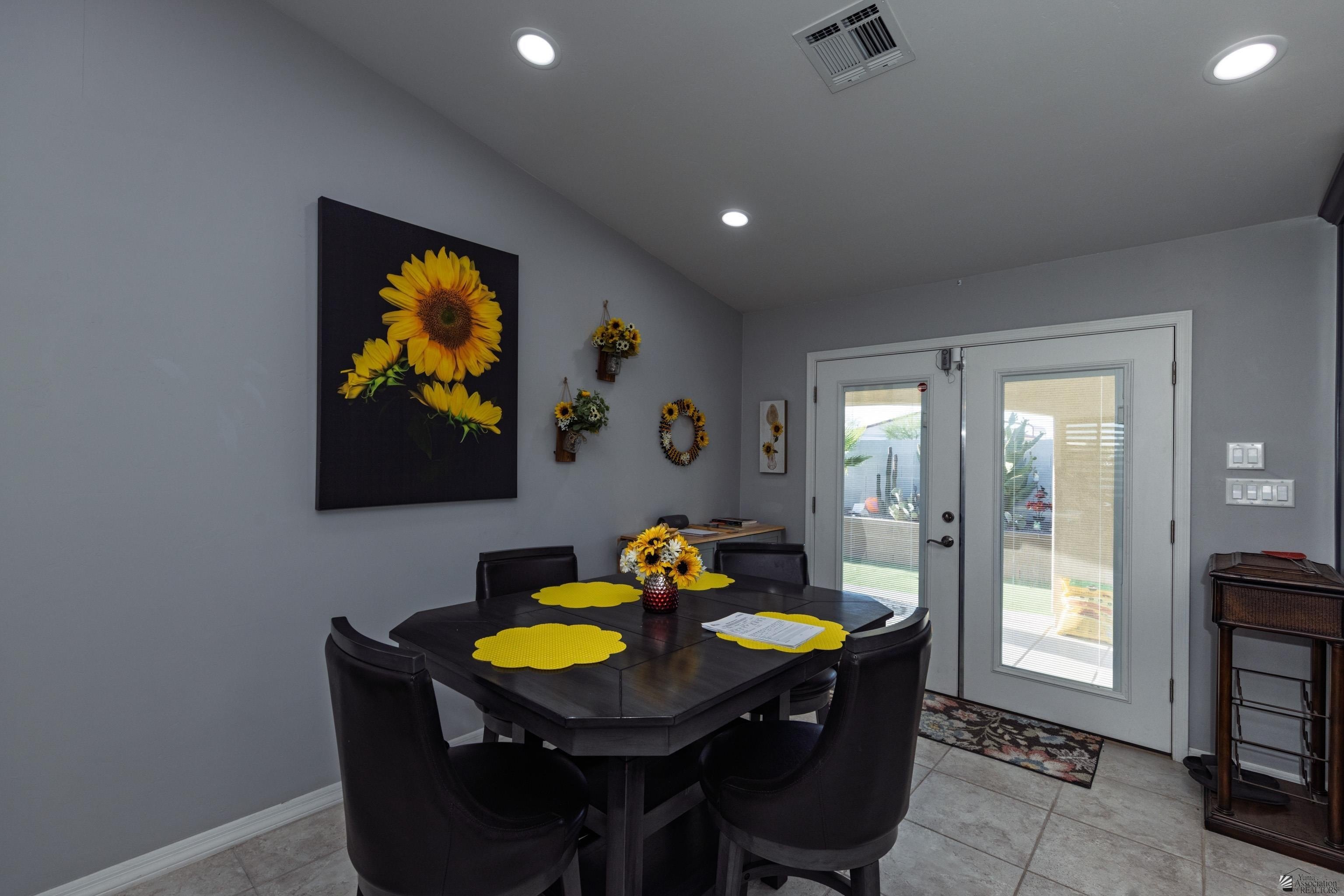 Yuma, Arizona, 85367, United States, 3 Bedrooms Bedrooms, ,1 BathroomBathrooms,Residential,For Sale,2049474