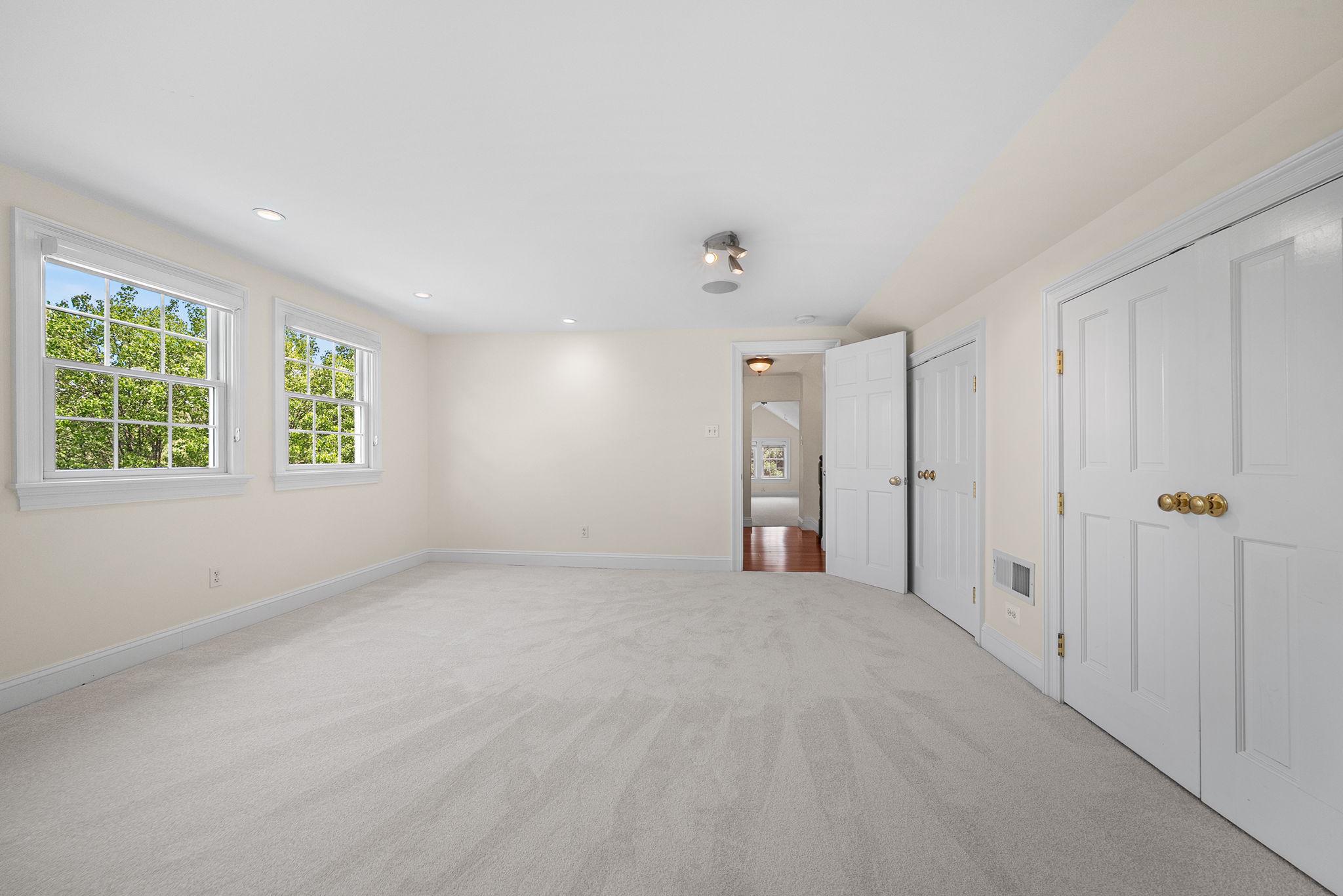  1211 Janneys Lane, Alexandria, VA, 22302 - 物件實景