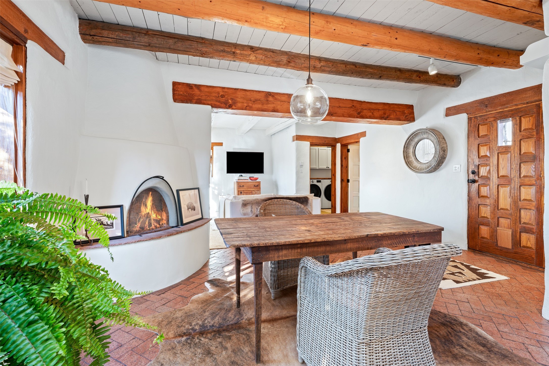  815 E. Palace Unit #22 - 物件實景