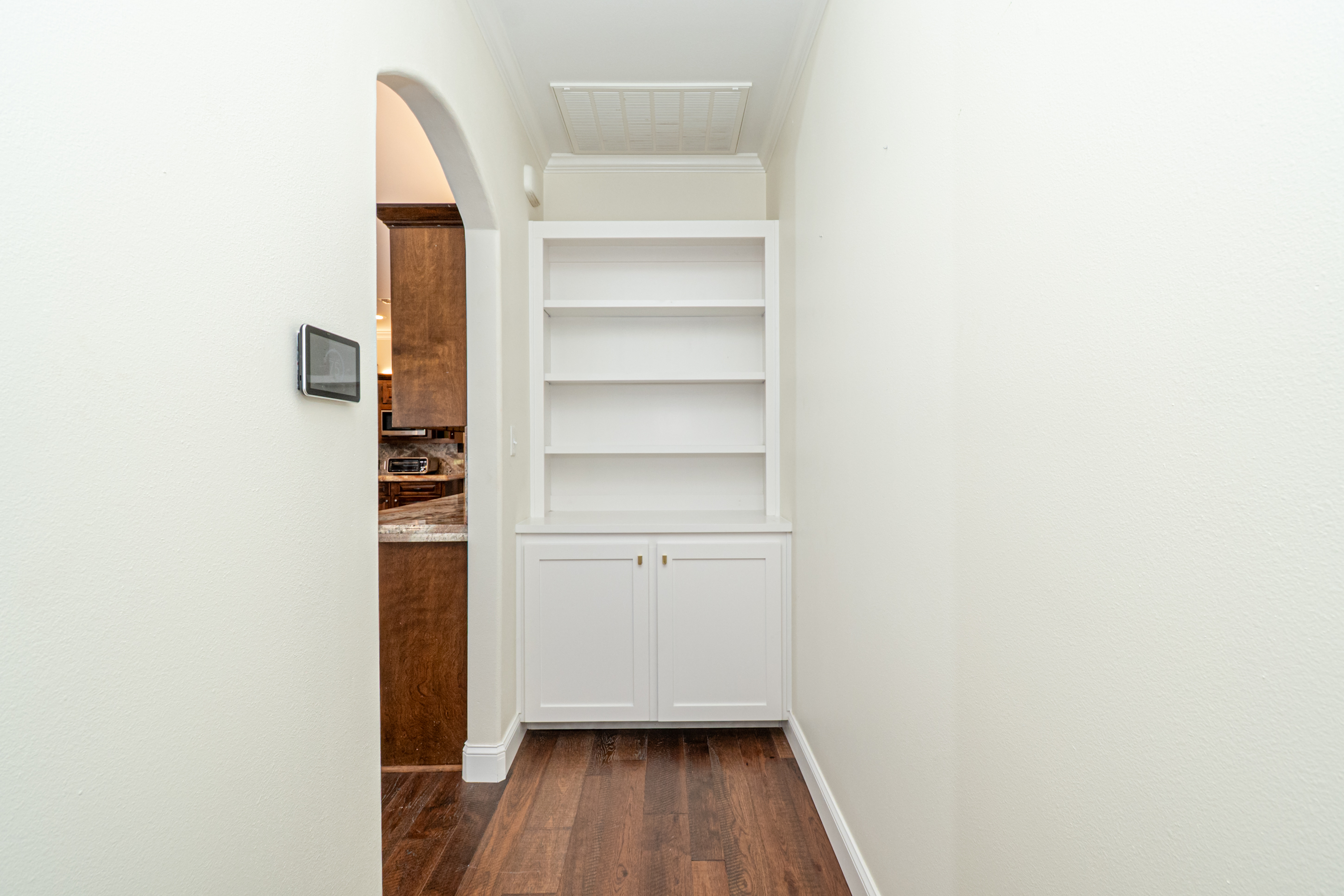 El Dorado, Arkansas, 71730, United States, 3 Bedrooms Bedrooms, ,3 BathroomsBathrooms,Residential,For Sale,1982528