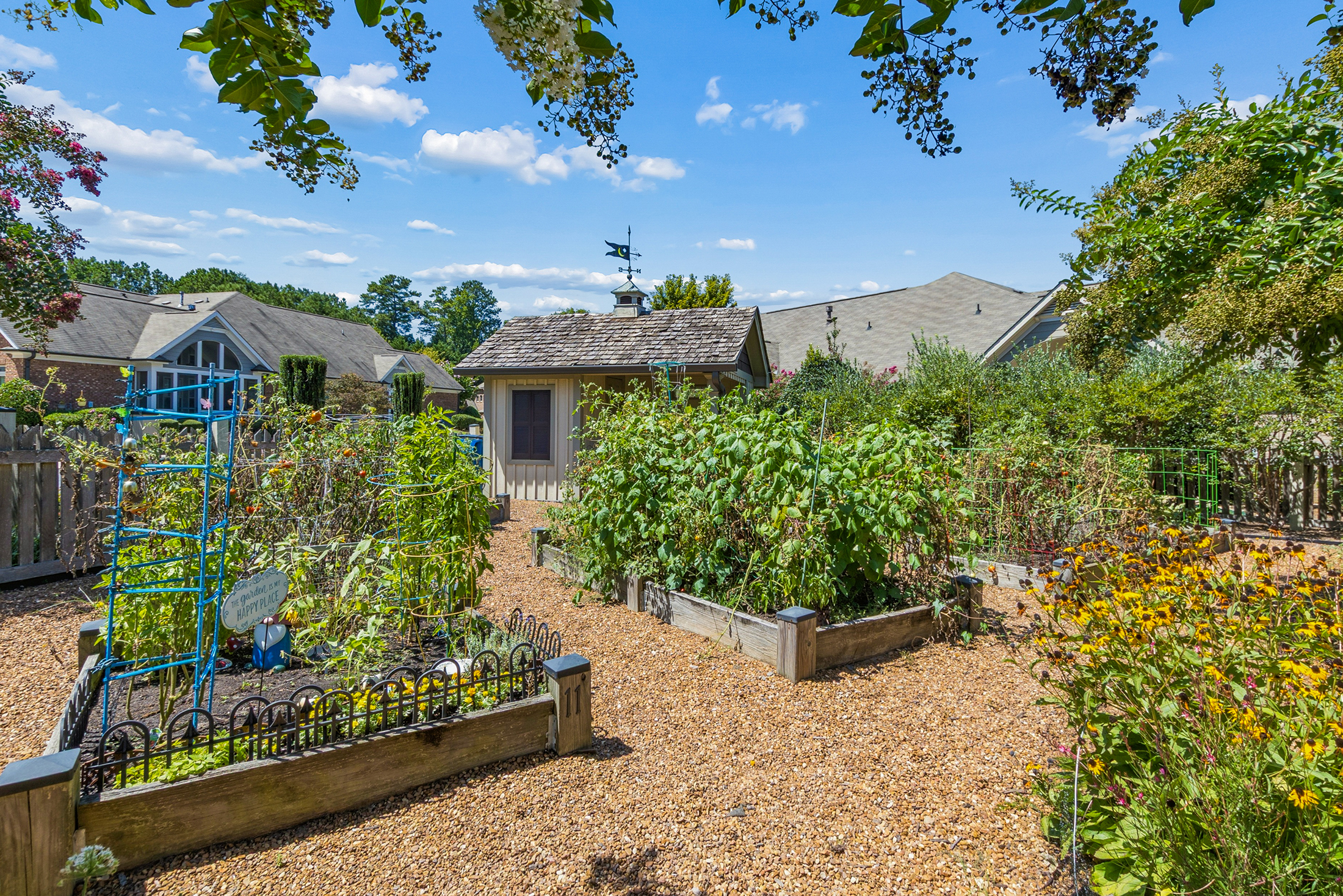  Come Together in this Beautifully Maintained Home in Wellstone - 物件實景