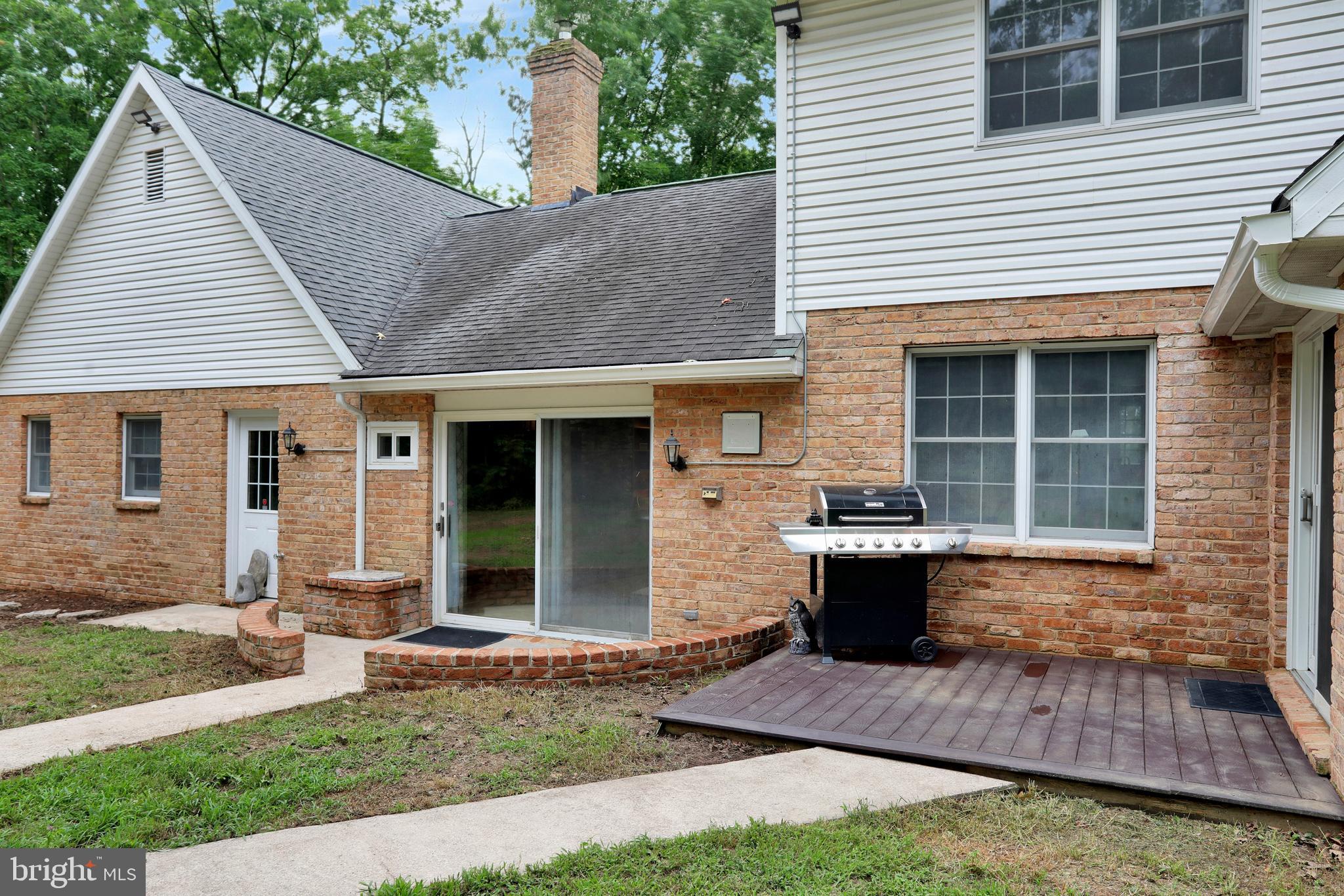 Mercersburg, Pennsylvania, 17236, United States, 4 Bedrooms Bedrooms, ,3 BathroomsBathrooms,Residential,For Sale,1978104