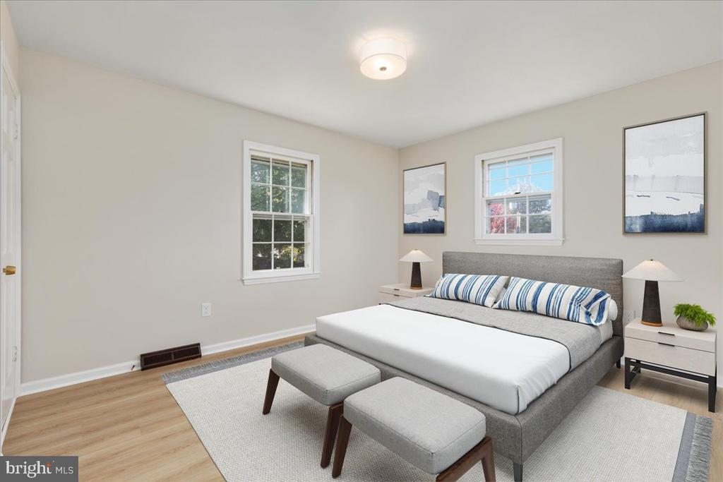 Leesburg, Virginia, 20176, United States, 6 Bedrooms Bedrooms, ,3 BathroomsBathrooms,Residential,For Sale,1979496