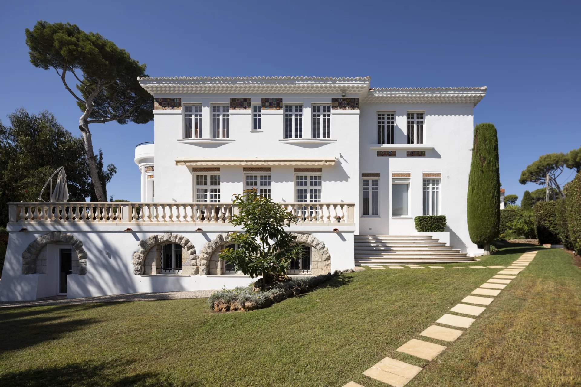 Antibes, Provence-Alpes-Côte d?Azur, 06600, FR, 6 Bedrooms Bedrooms, ,1 BathroomBathrooms,Residential,For Sale,1413850