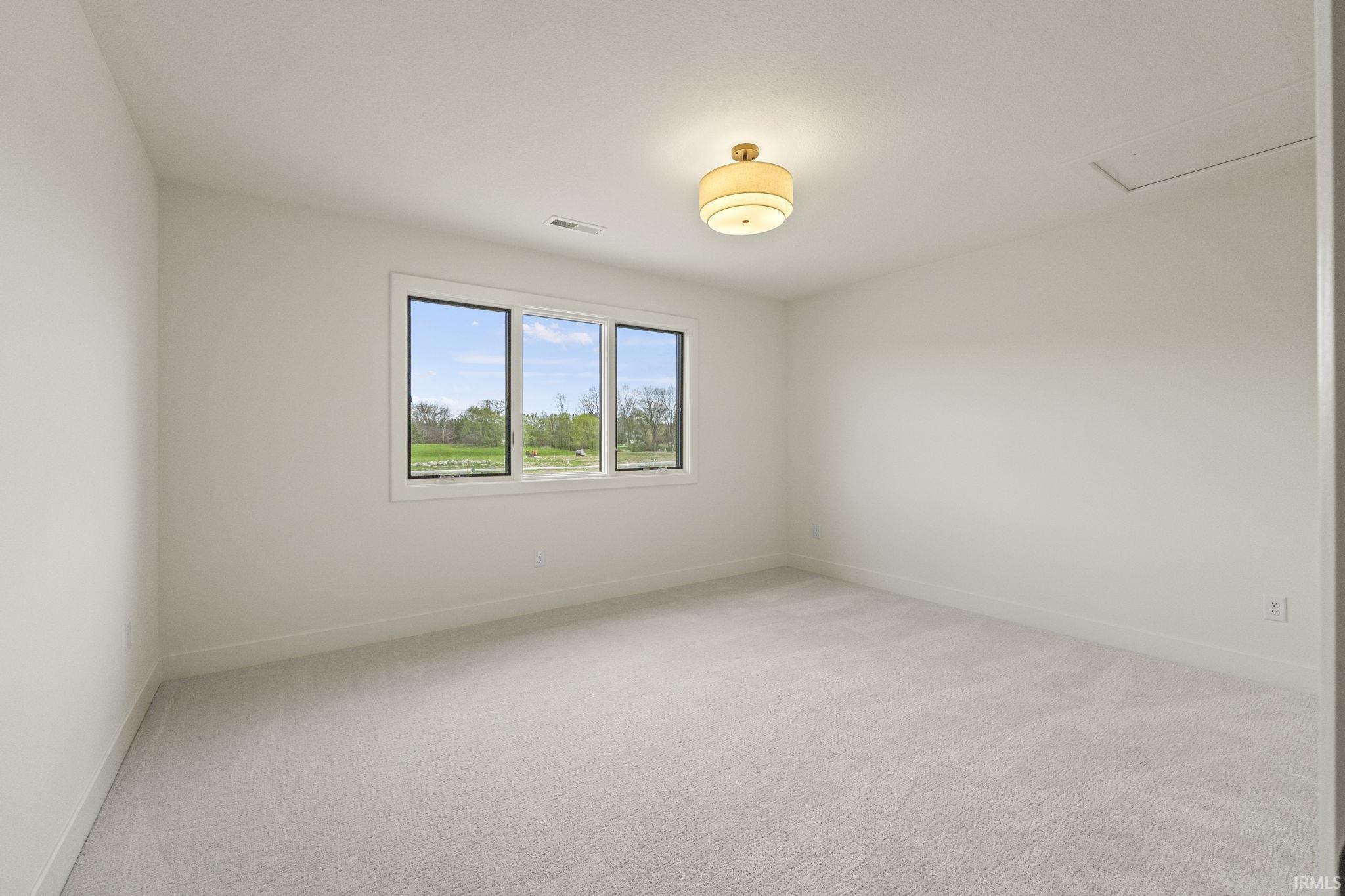 Huntertown, Indiana, 46748, United States, 4 Bedrooms Bedrooms, ,4 BathroomsBathrooms,Residential,For Sale,2005493