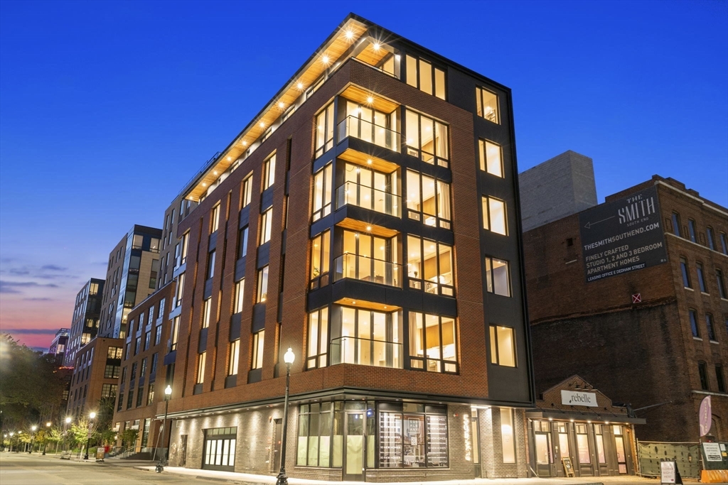 Boston, Massachusetts, 02118, United States, 2 Bedrooms Bedrooms, ,2 BathroomsBathrooms,Residential,For Sale,1988365