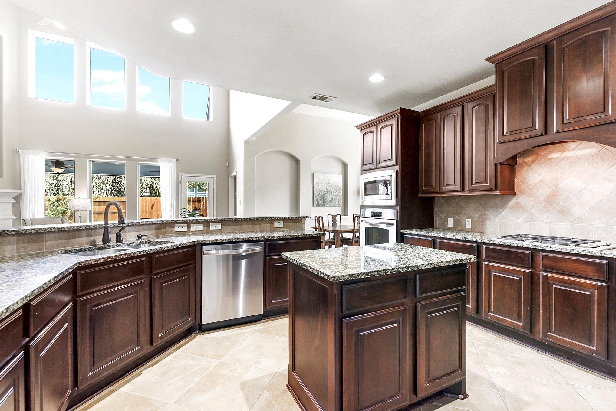 Katy, Texas, 77494, United States, 5 Bedrooms Bedrooms, ,4 BathroomsBathrooms,Residential,For Sale,1921421