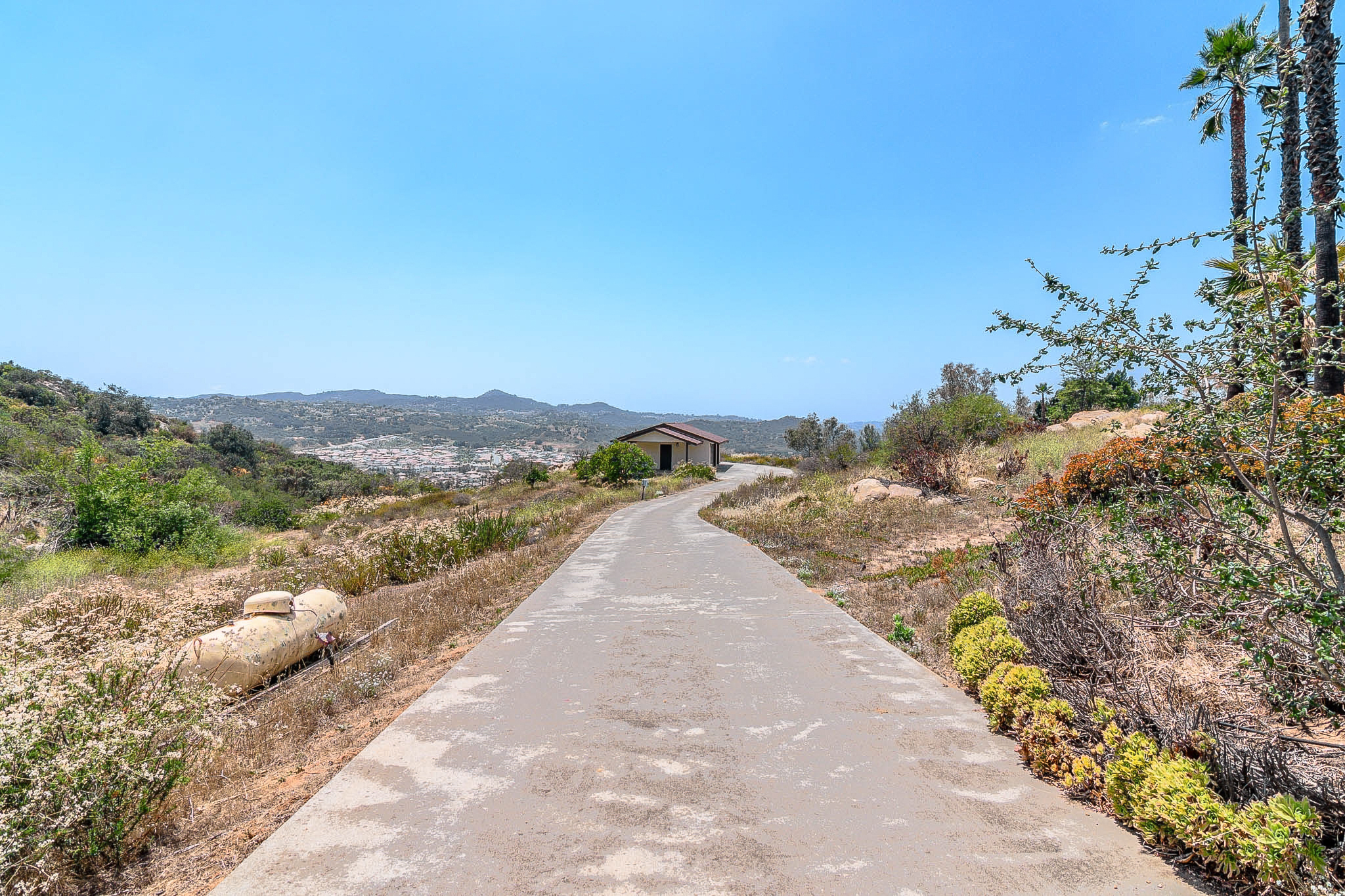  14043 Calle De Vista, Valley Center, CA 92082 - 物件實景