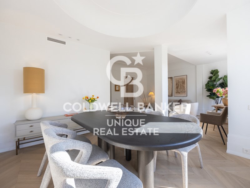 Madrid, Comunidad de Madrid, ES, 4 Bedrooms Bedrooms, ,5 BathroomsBathrooms,Residential,For Sale,1956005