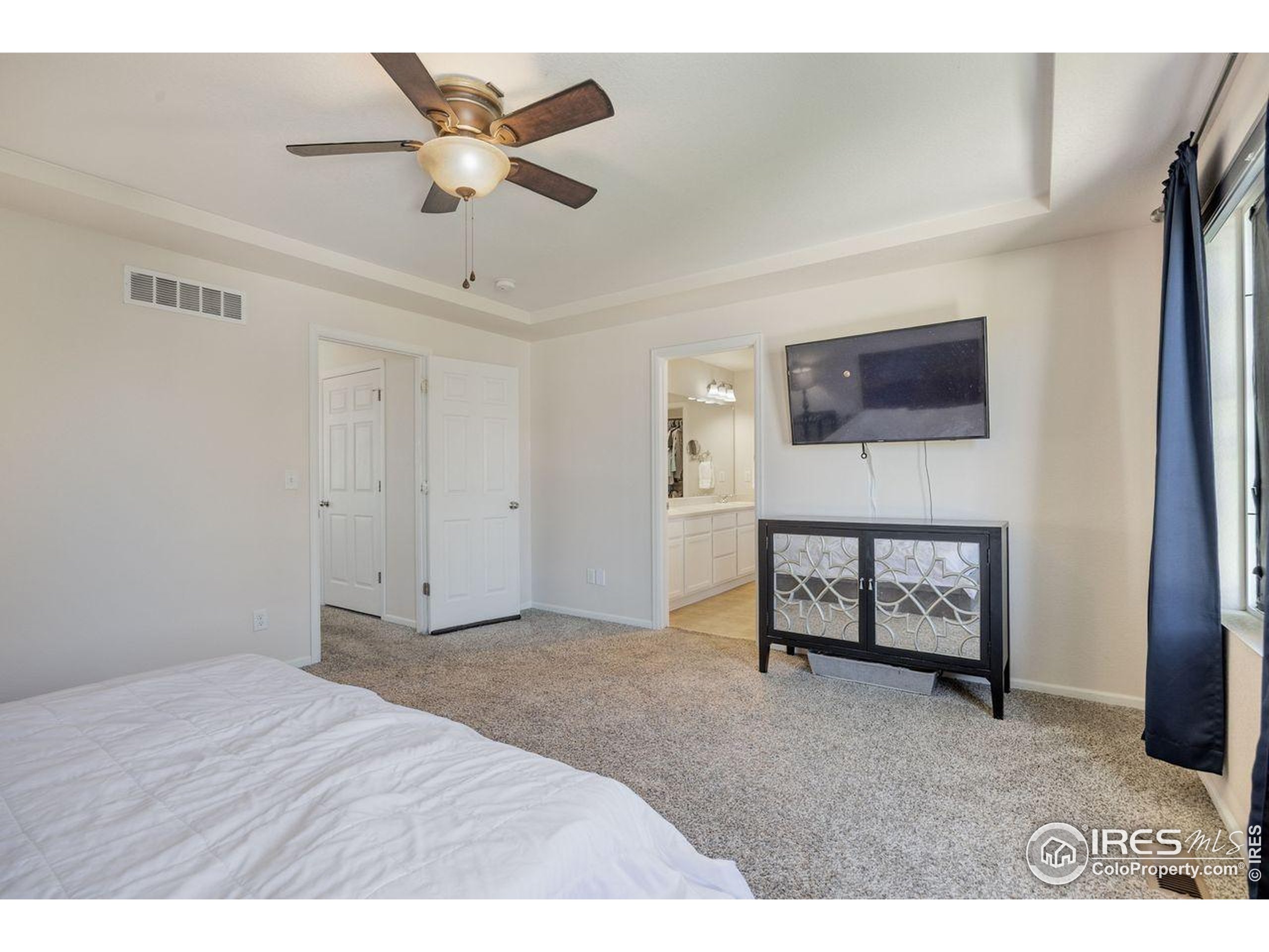 Johnstown, Colorado, 80534, United States, 3 Bedrooms Bedrooms, ,3 BathroomsBathrooms,Residential,For Sale,1970661