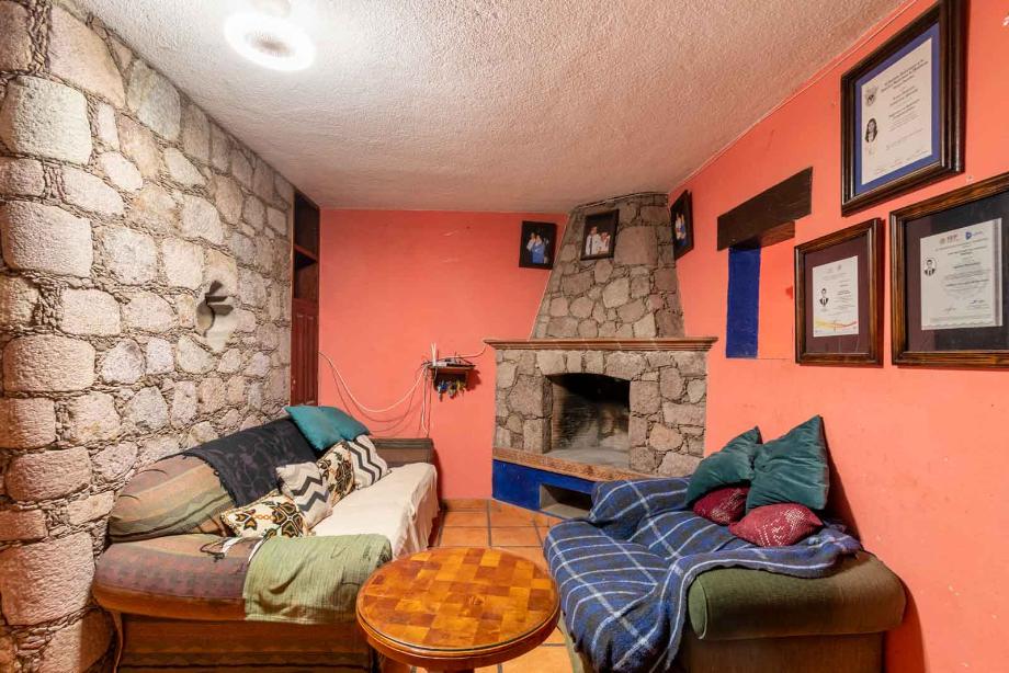 San Miguel de Allende, Guanajuato, 37727, Mexico, 4 Bedrooms Bedrooms, ,2 BathroomsBathrooms,Residential,For Sale,1996086