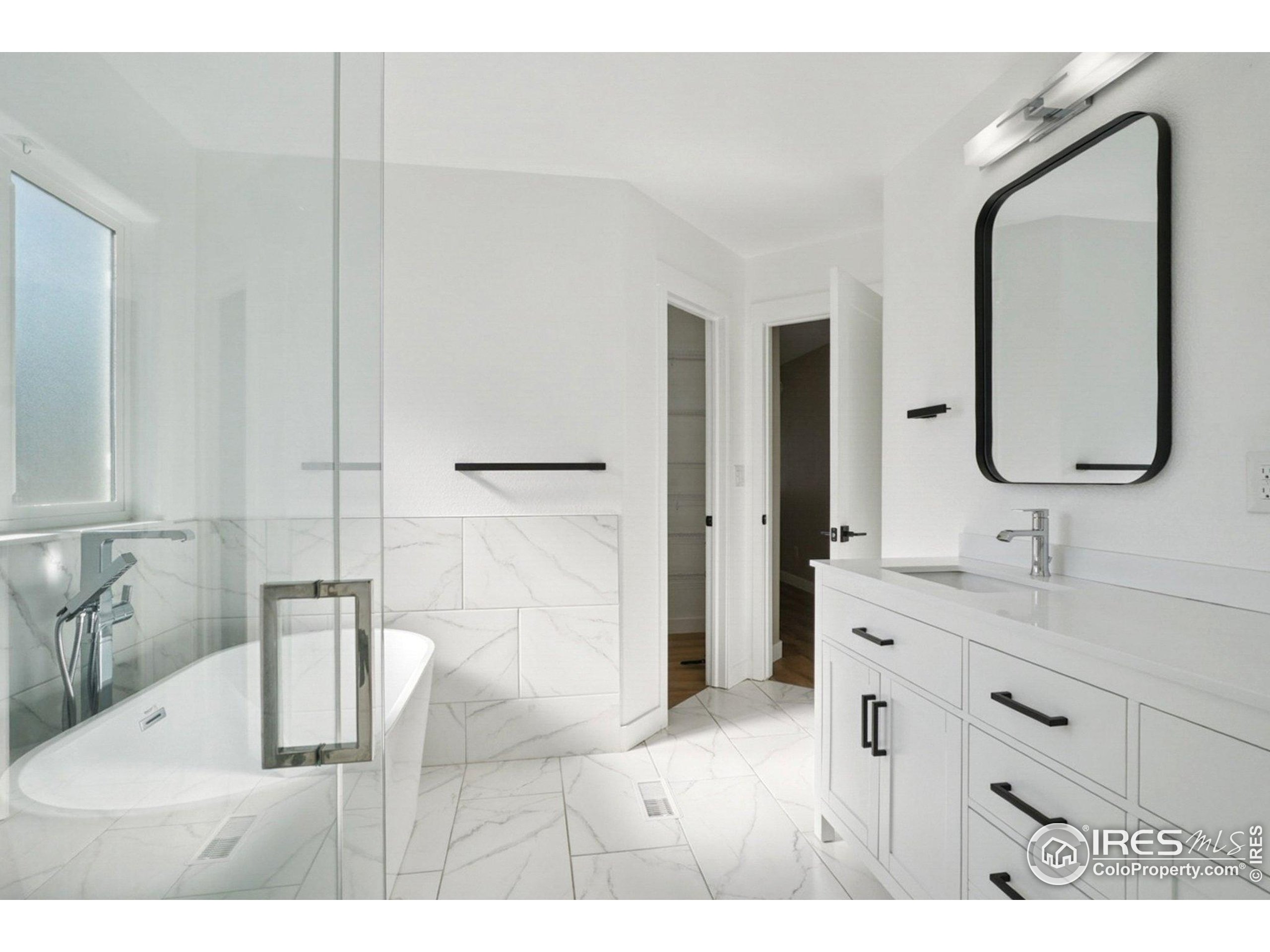 Greeley, Colorado, 80634, United States, 5 Bedrooms Bedrooms, ,3 BathroomsBathrooms,Residential,For Sale,1973061