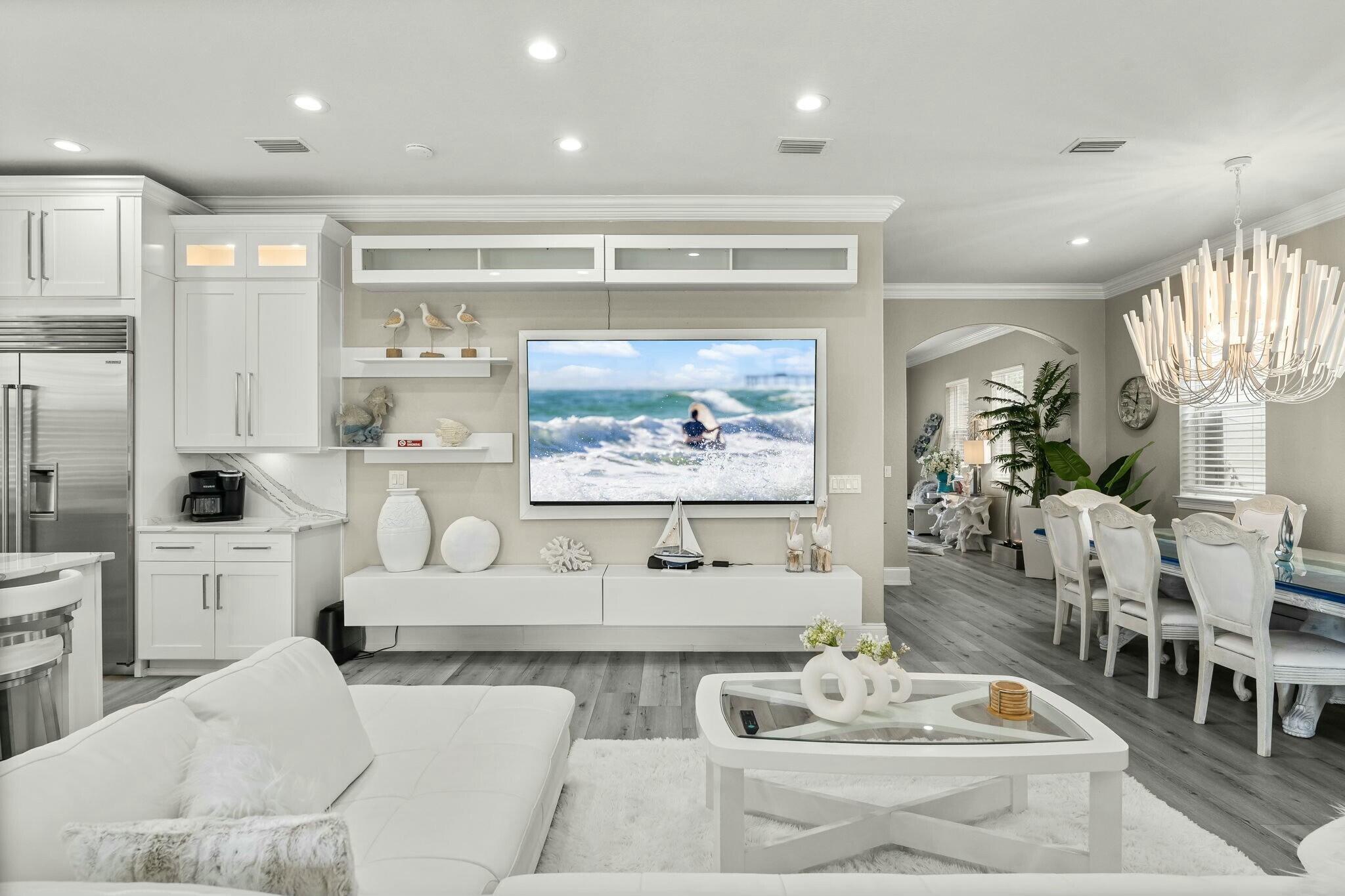 Miramar Beach, Florida, 32550, United States, 6 Bedrooms Bedrooms, ,5 BathroomsBathrooms,Residential,For Sale,1983202