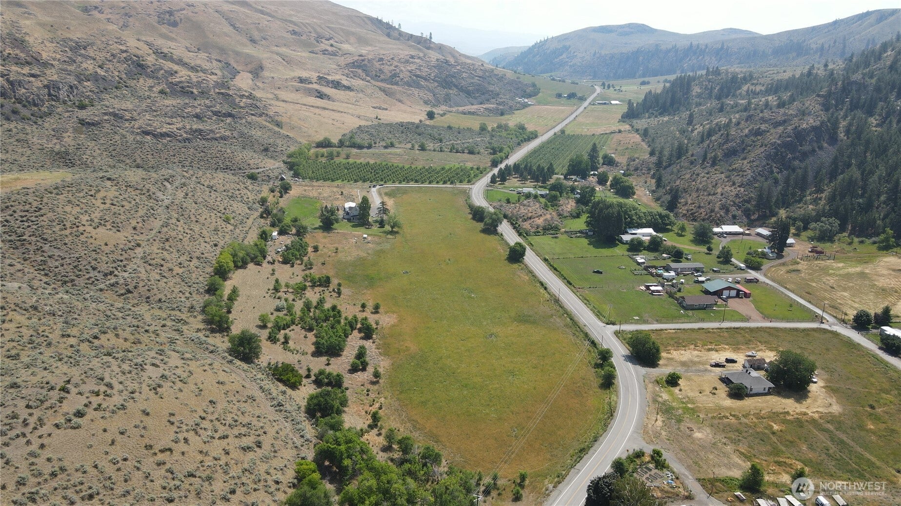 Loomis, Washington, 98827, United States, 4 Bedrooms Bedrooms, ,1 BathroomBathrooms,Residential,For Sale,2002201