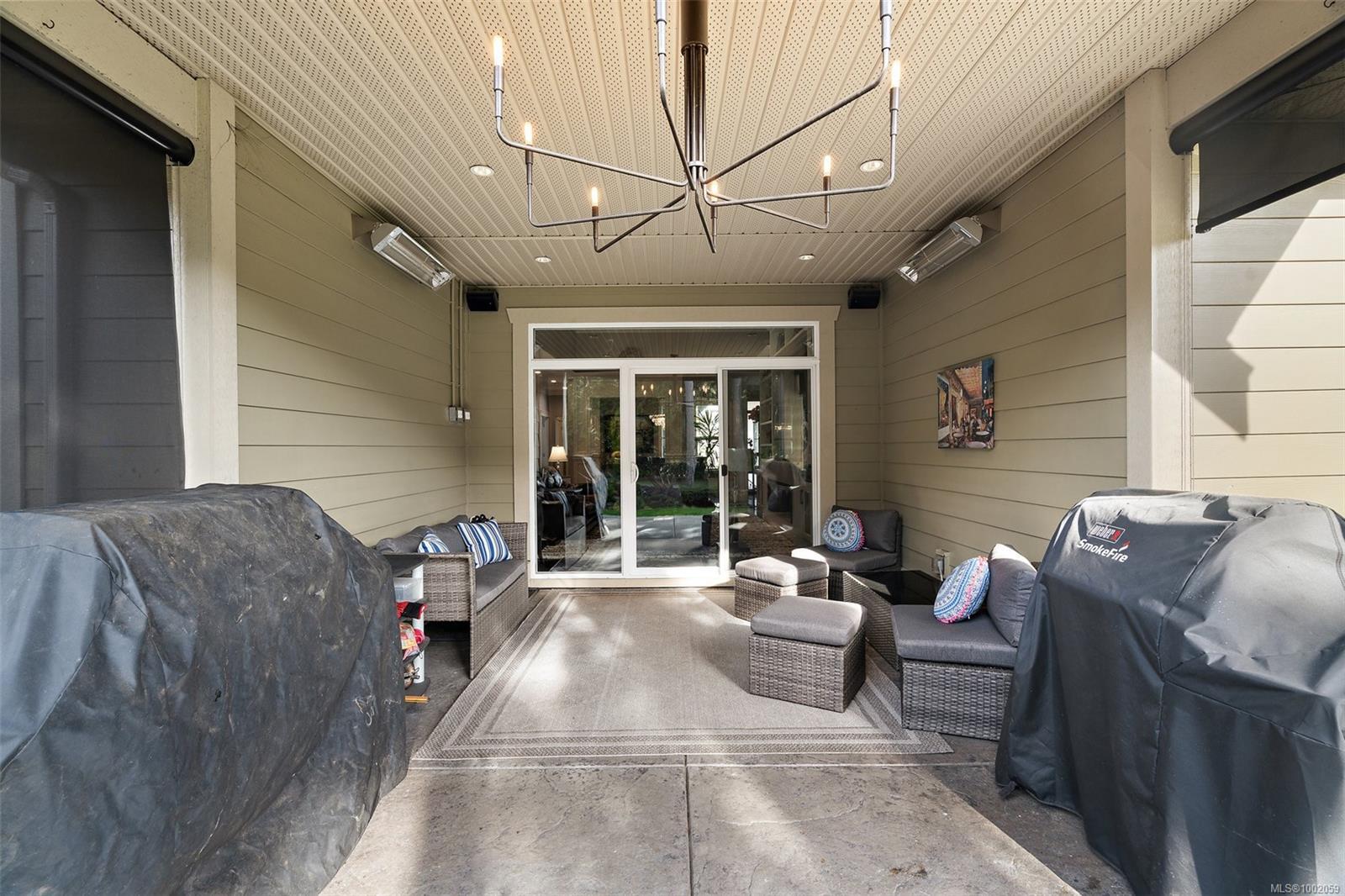 LANGFORD, British Columbia, V9B 0R9, CA, 5 Bedrooms Bedrooms, ,Residential,For Sale,1912697
