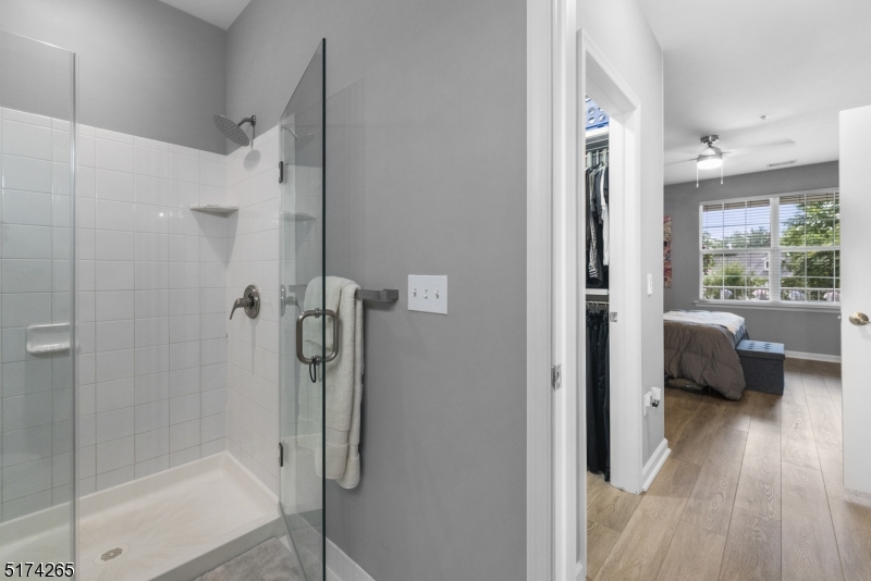 Hanover Twp., New Jersey, 07981, United States, 2 Bedrooms Bedrooms, ,2 BathroomsBathrooms,Residential,For Sale,2003399