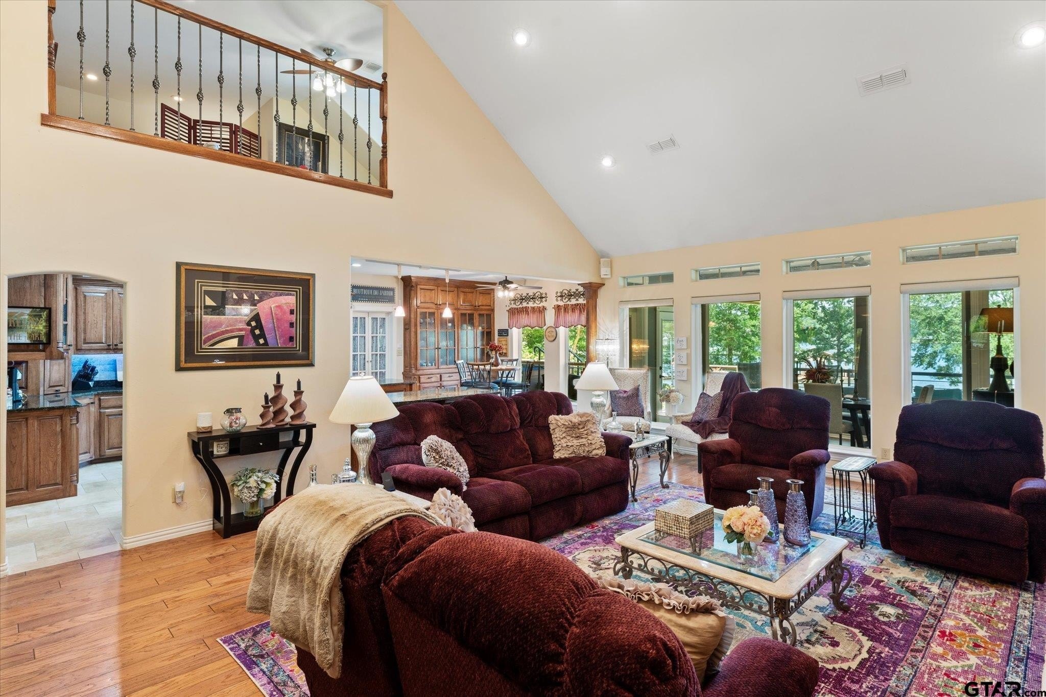 Pittsburg, Texas, 75686, United States, 4 Bedrooms Bedrooms, ,4 BathroomsBathrooms,Residential,For Sale,1983257