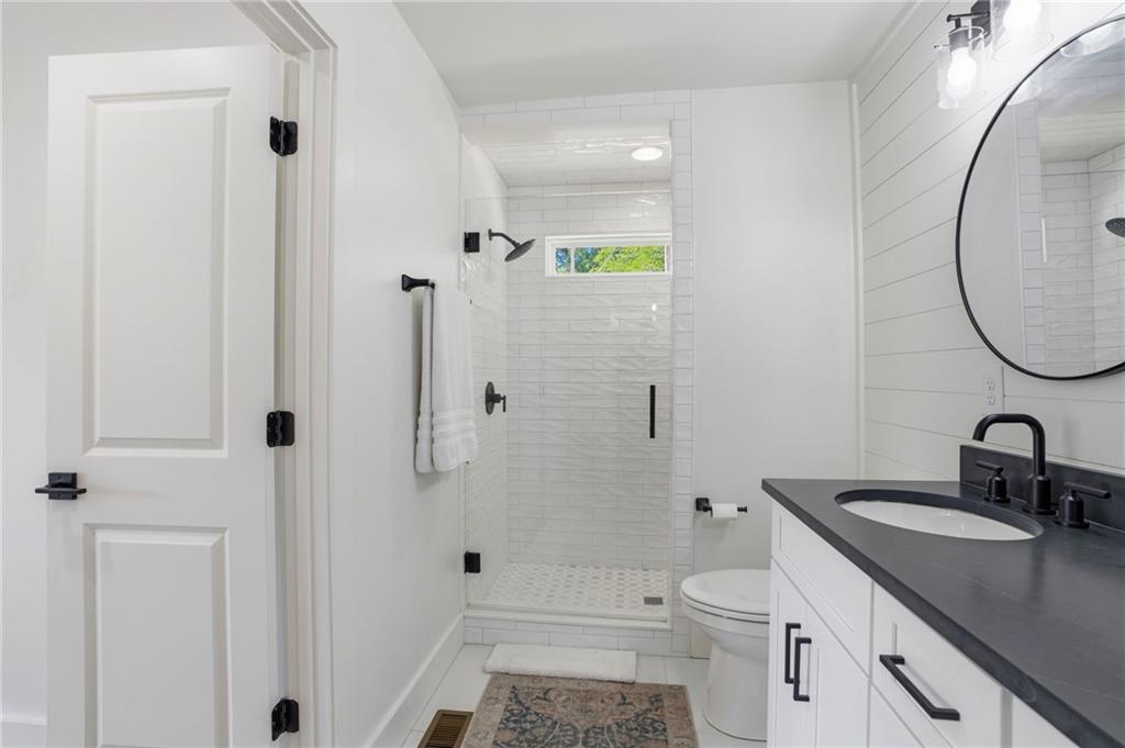 Milledgeville, Georgia, 31061, United States, 4 Bedrooms Bedrooms, ,4 BathroomsBathrooms,Residential,For Sale,2039885