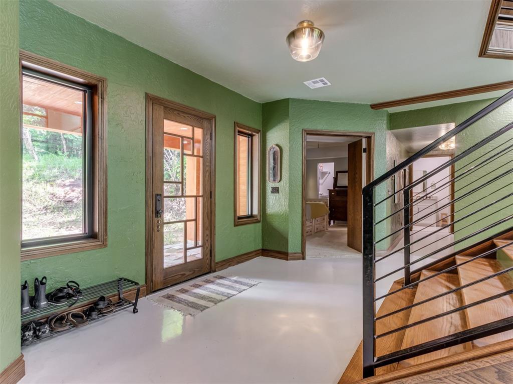 Oklahoma City, Oklahoma, 73131, United States, 4 Bedrooms Bedrooms, ,5 BathroomsBathrooms,Residential,For Sale,1919508