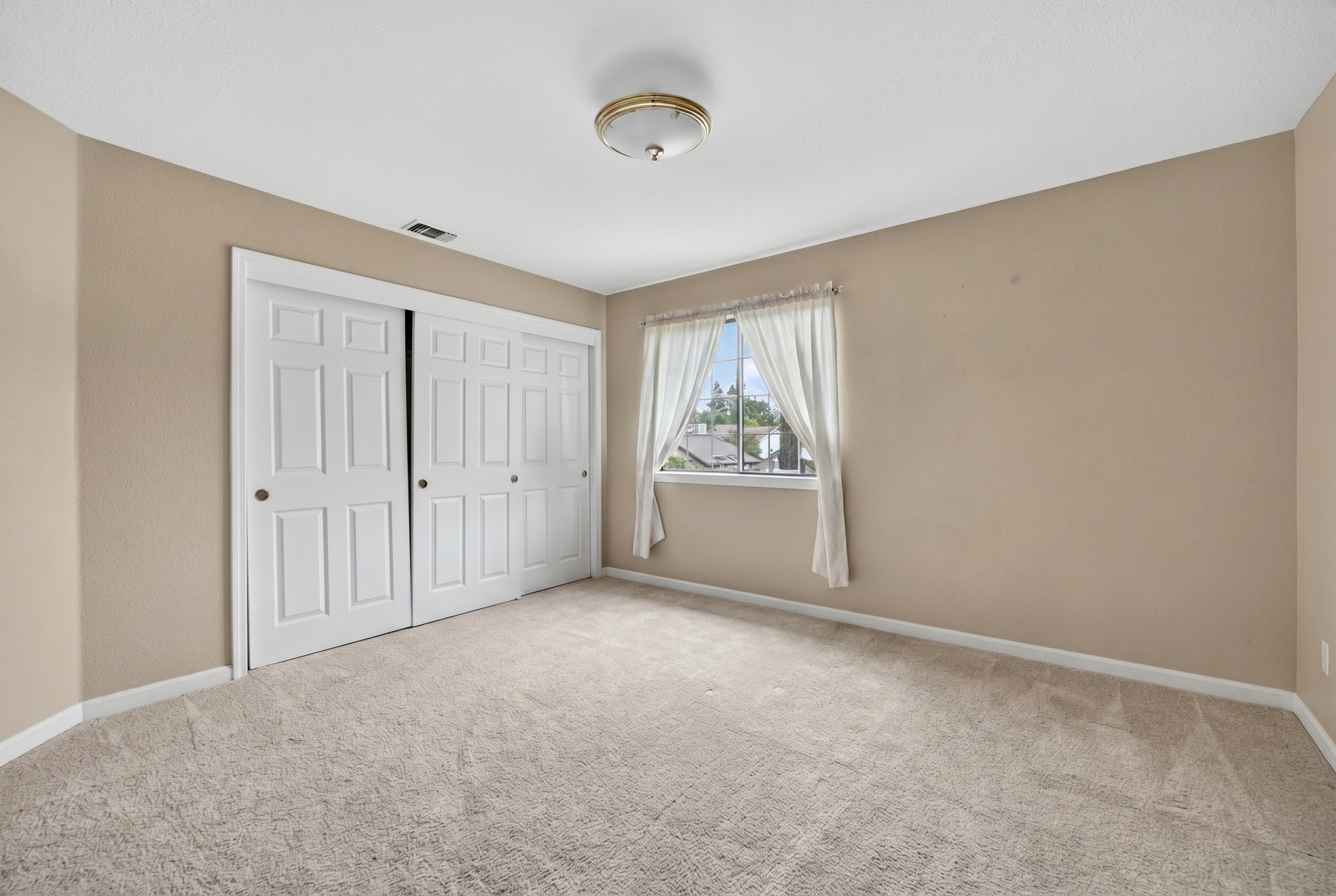 5112 Laguna Woods Drive, Elk Grove, CA 95758 - 物件實景