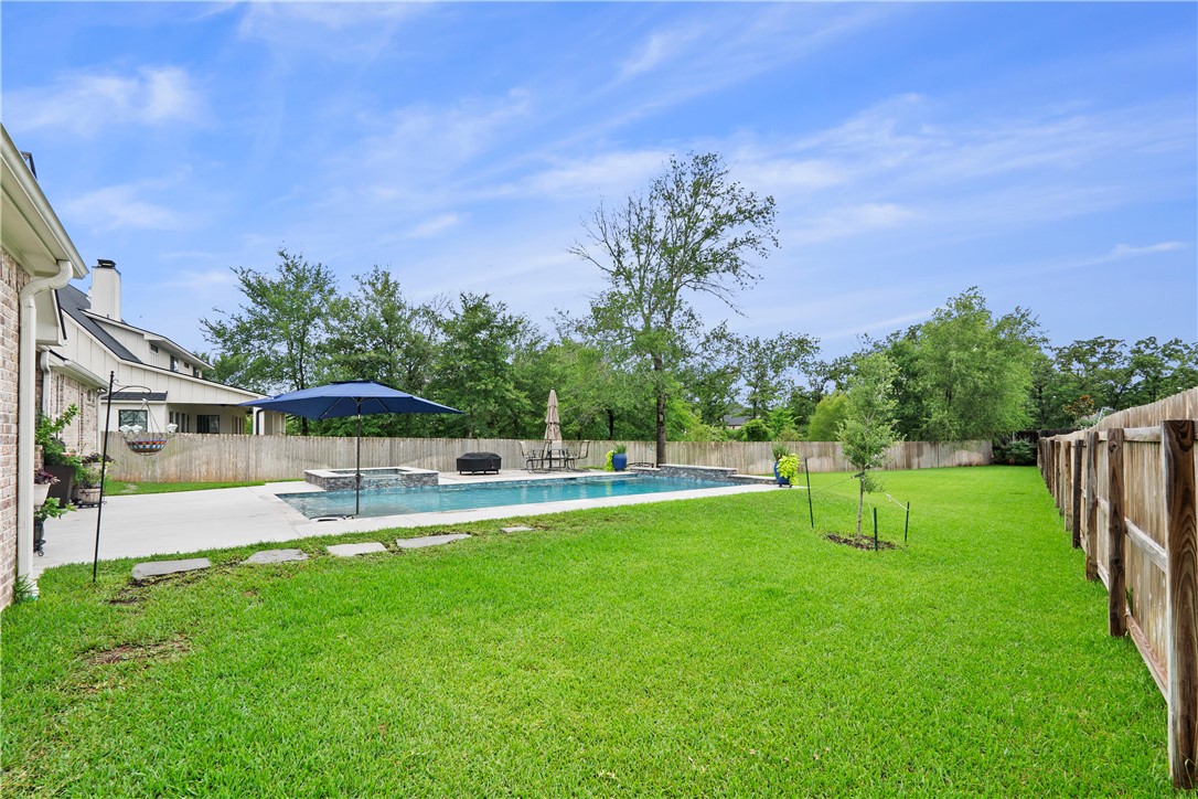 College Station, Texas, 77845, United States, 4 Bedrooms Bedrooms, ,4 BathroomsBathrooms,Residential,For Sale,1862401