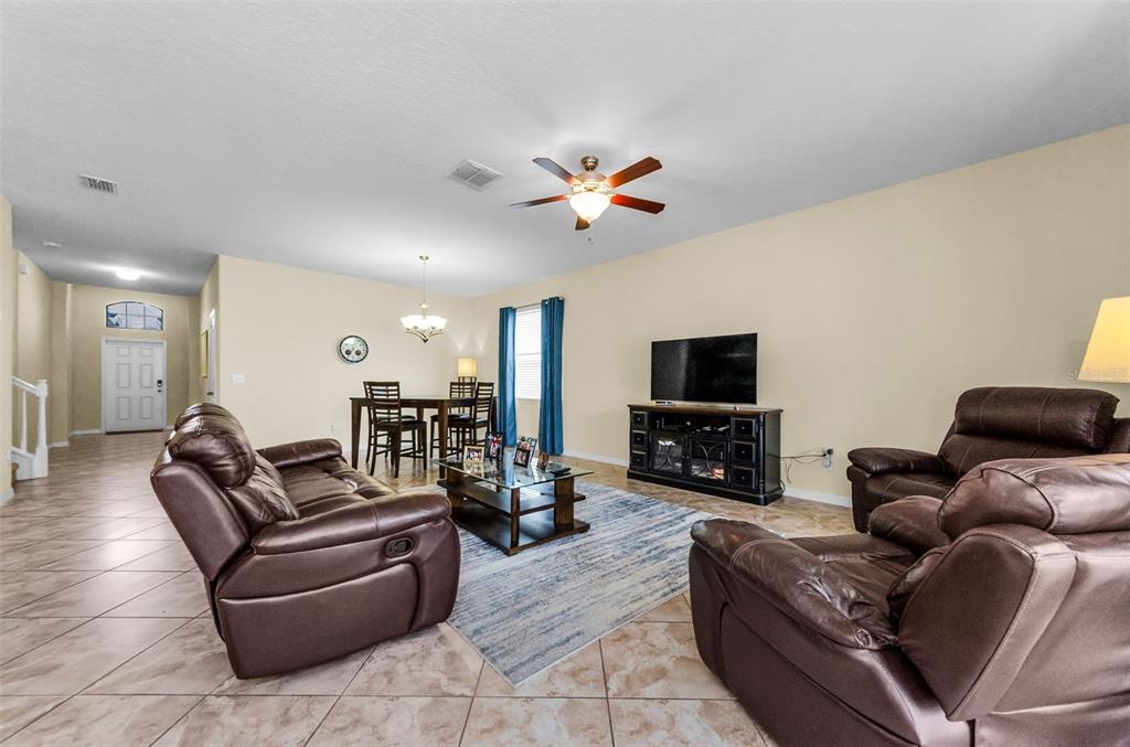 New Port Richey, Florida, 34655, United States, 4 Bedrooms Bedrooms, ,4 BathroomsBathrooms,Residential,For Sale,1954623