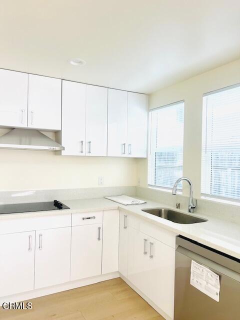 Los Angeles, California, 90036, United States, ,Residential,For Sale,1730001